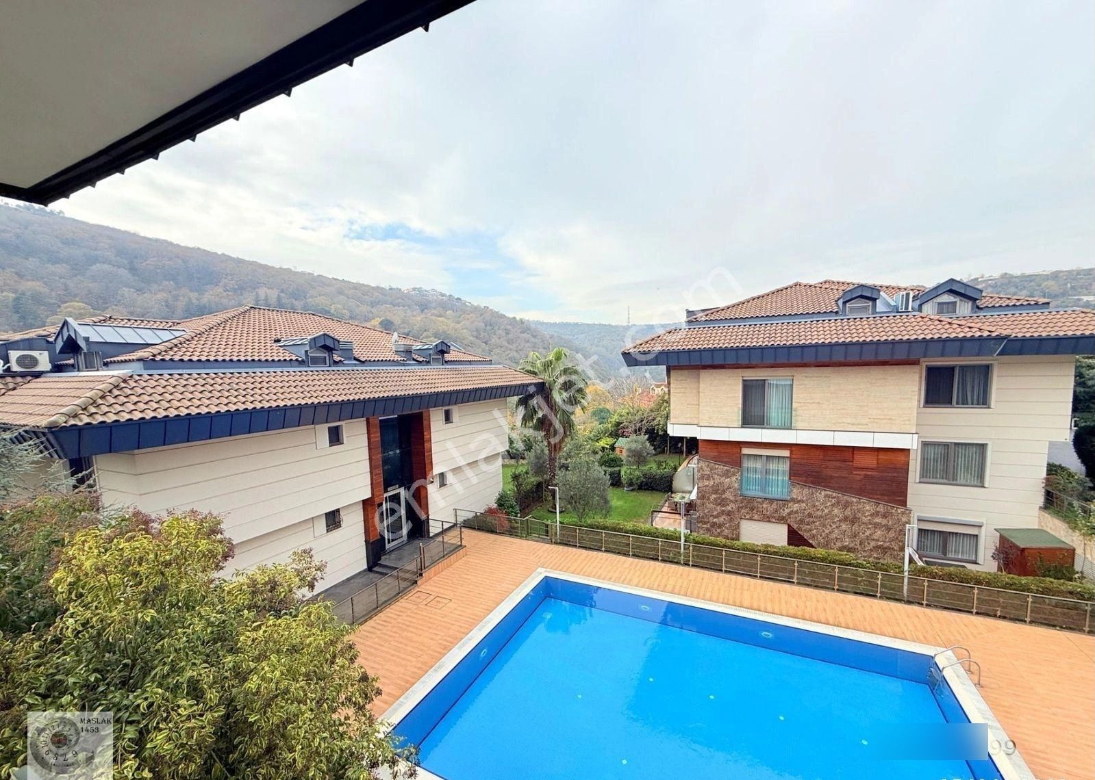 Erguvan Konaklarında 4+1 Satılık Çift Teraslı Havuzlu Villa - Görsel 12