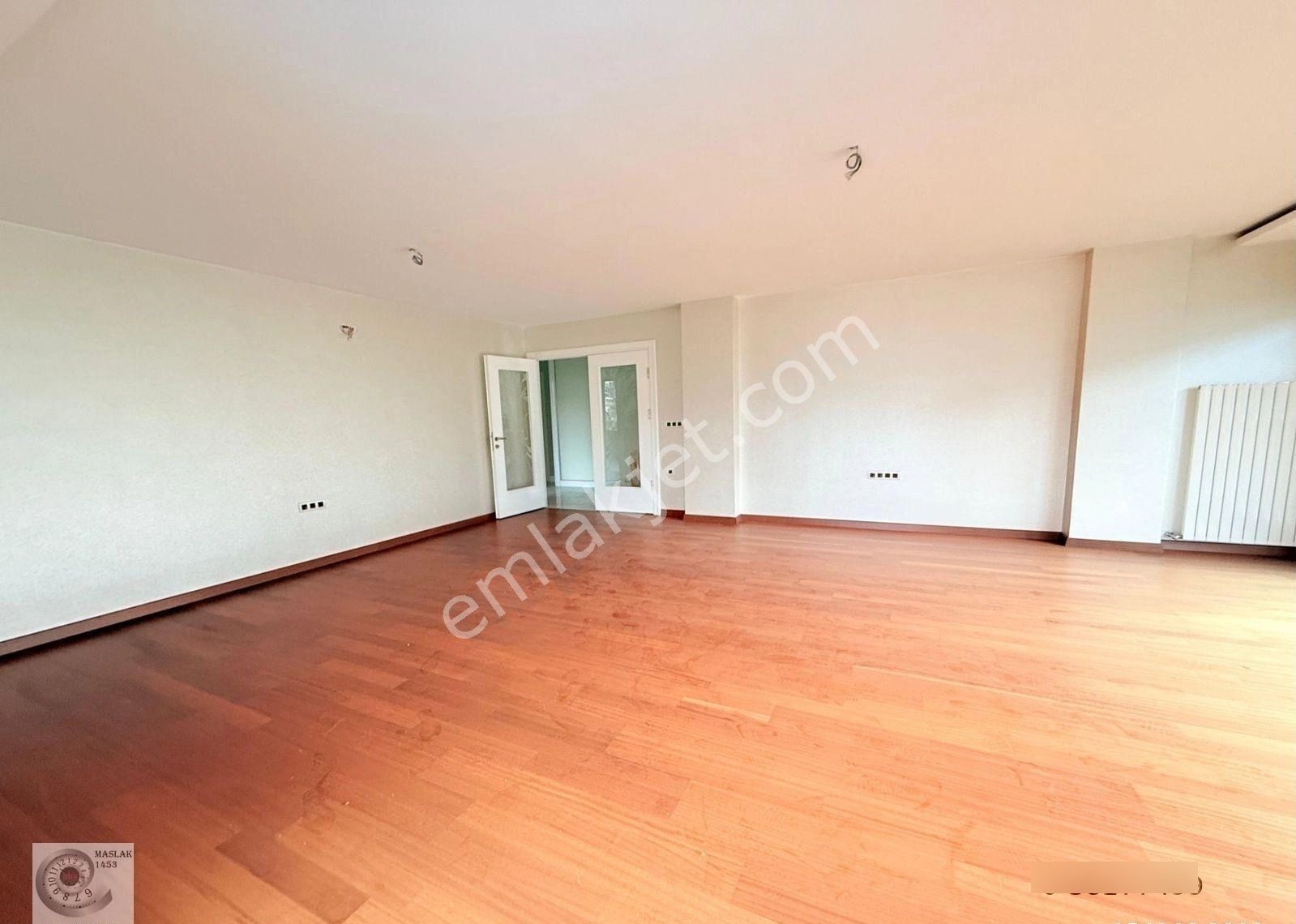 Erguvan Konaklarında 4+1 Satılık Çift Teraslı Havuzlu Villa - Görsel 3