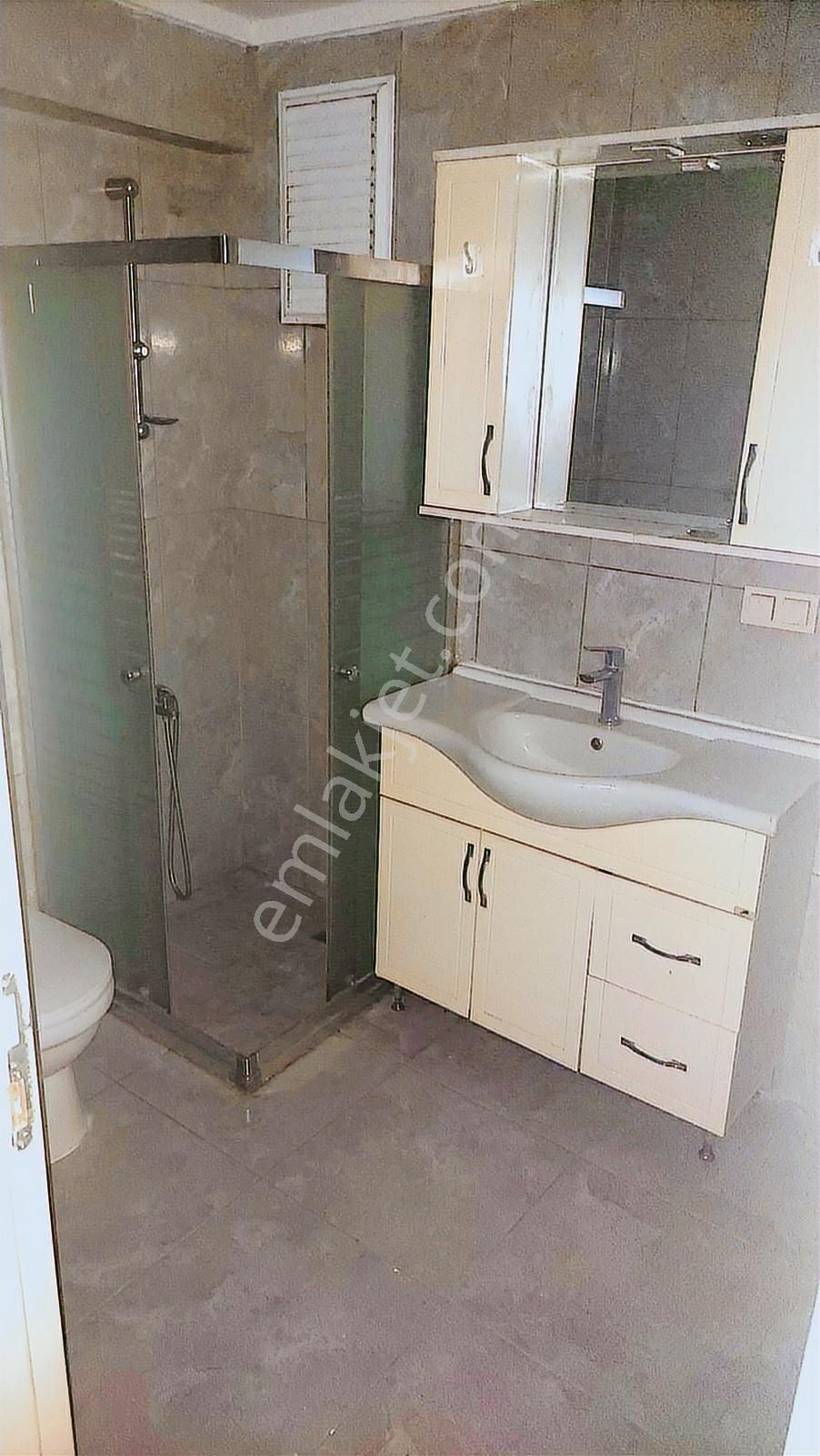 Sanatoryum Caddesi Yakını 3+1 Kiralık Daire - Görsel 4