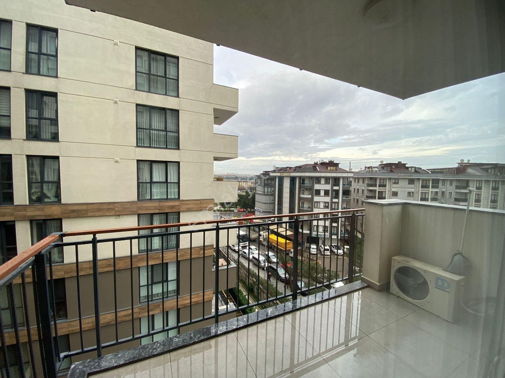 Seeworld Sinpaş Metrolife 2+1 118m2 Full Eşyalı Kiralık - Görsel 2