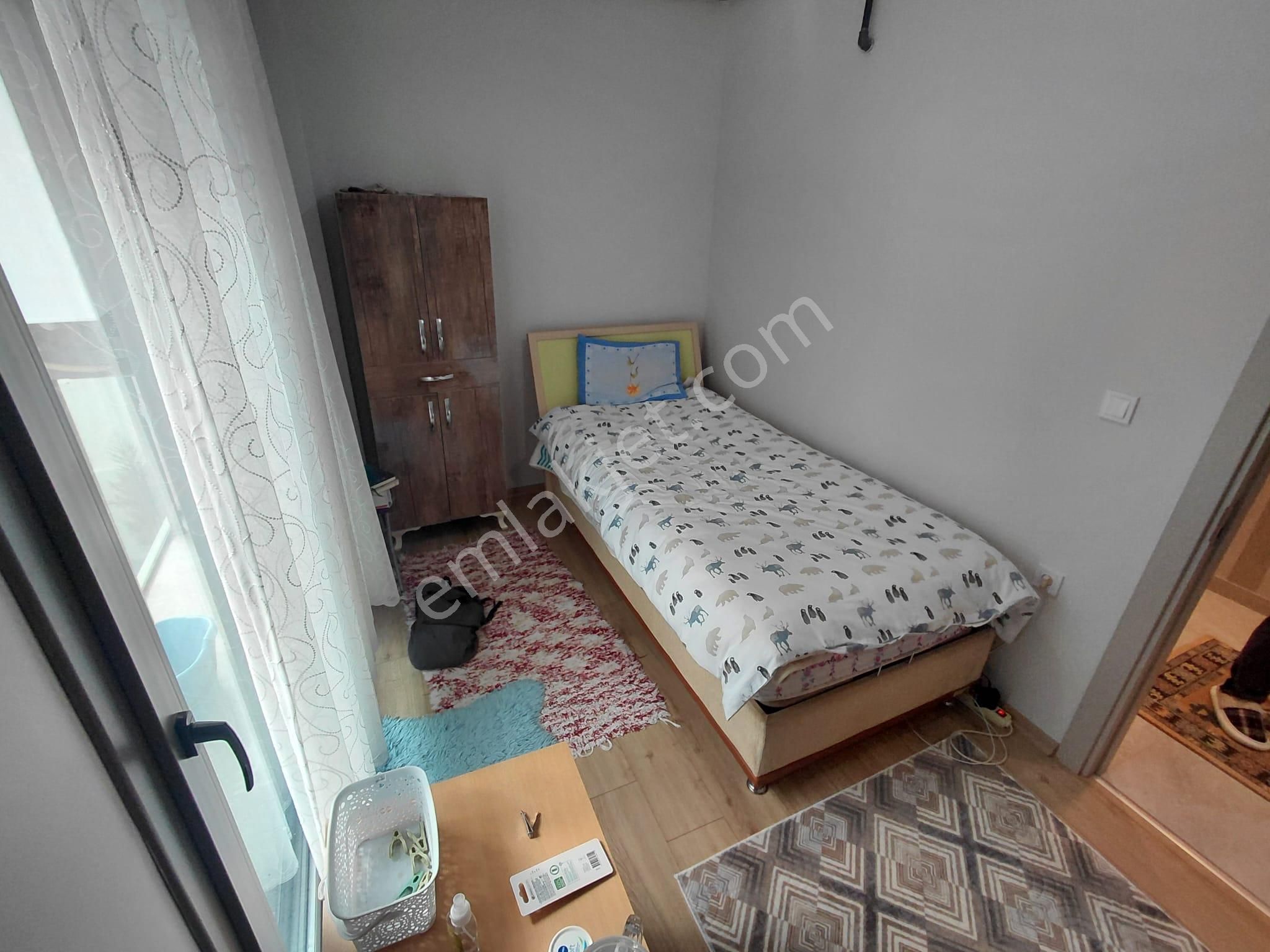 Çift Cepheli Geniş 2+1 Doğalgazlı Lüks Satılık Daire - Görsel 11