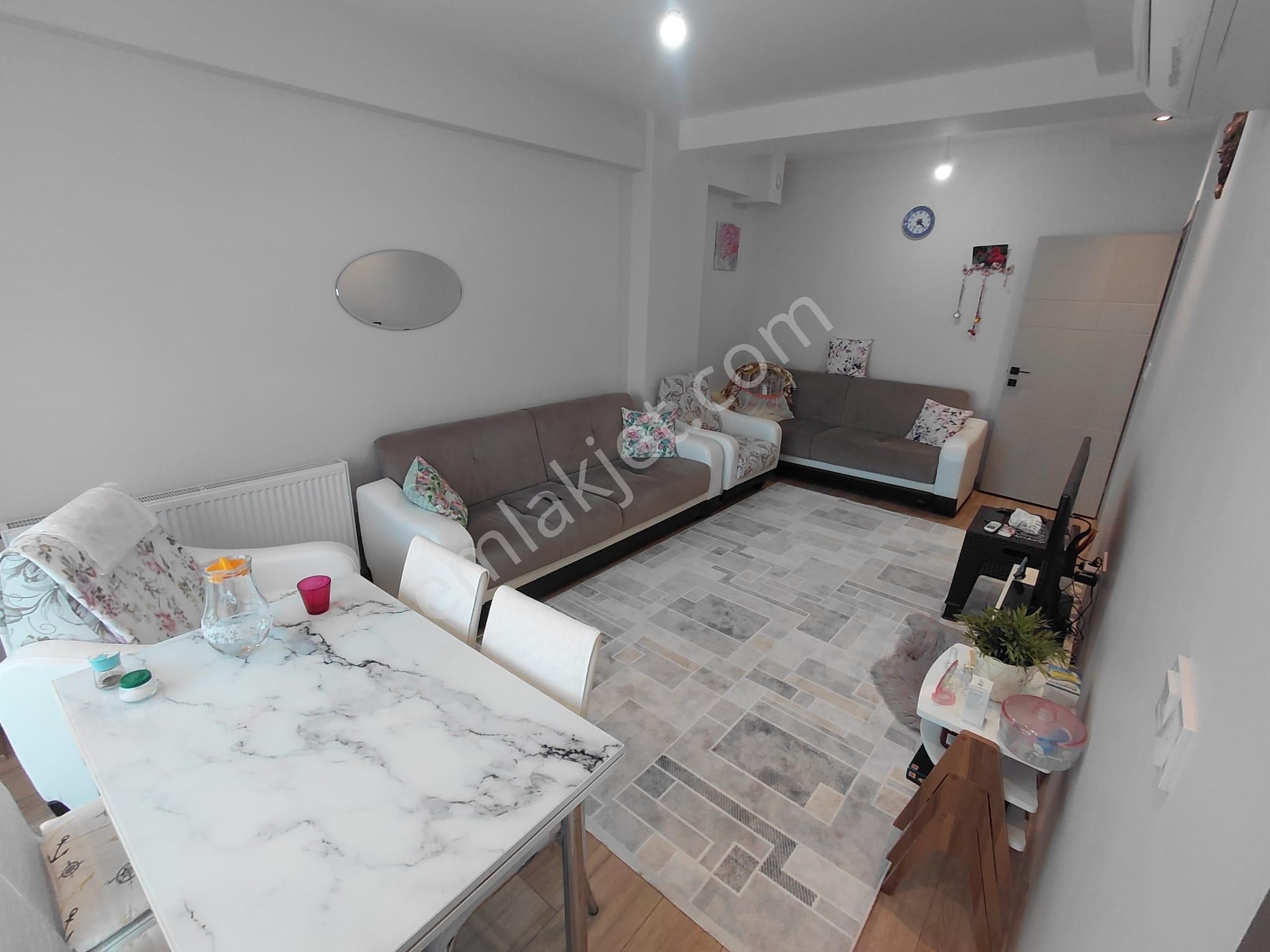 Çift Cepheli Geniş 2+1 Doğalgazlı Lüks Satılık Daire - Görsel 18