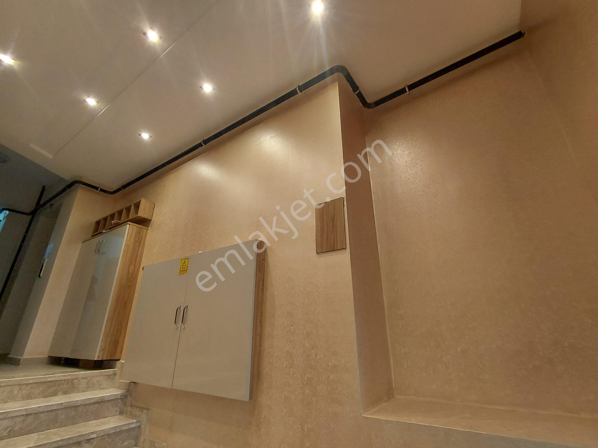 Çift Cepheli Geniş 2+1 Doğalgazlı Lüks Satılık Daire - Görsel 3