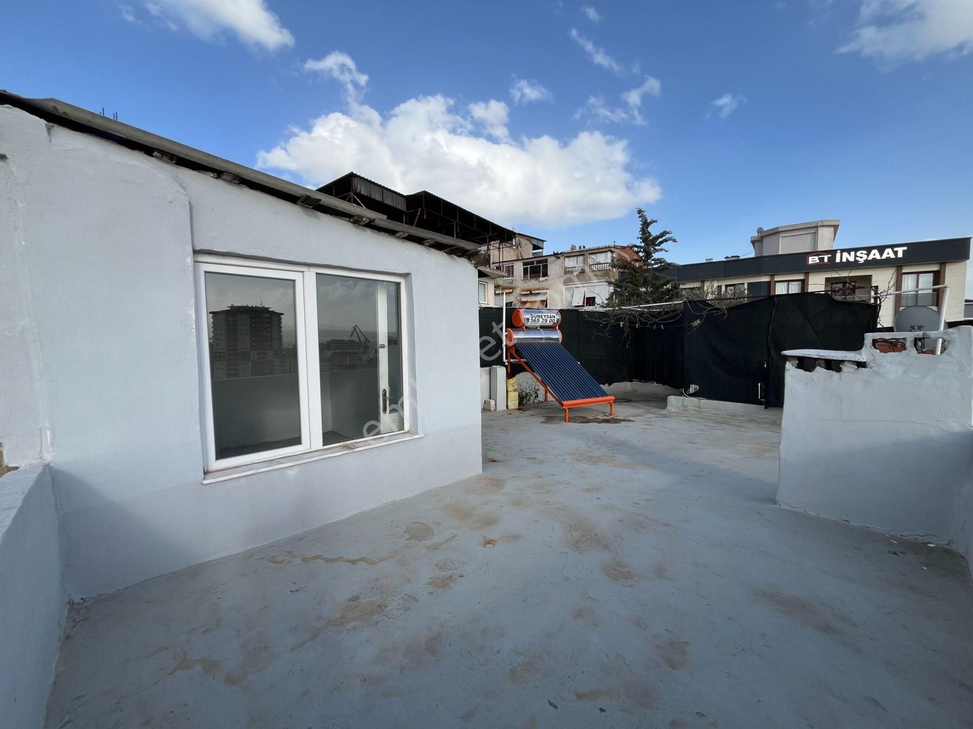 Gümüşpala'da Naldöken İzban Yakını Deniz Manzaralı 2+1 Kiralık Daire - Görsel 21
