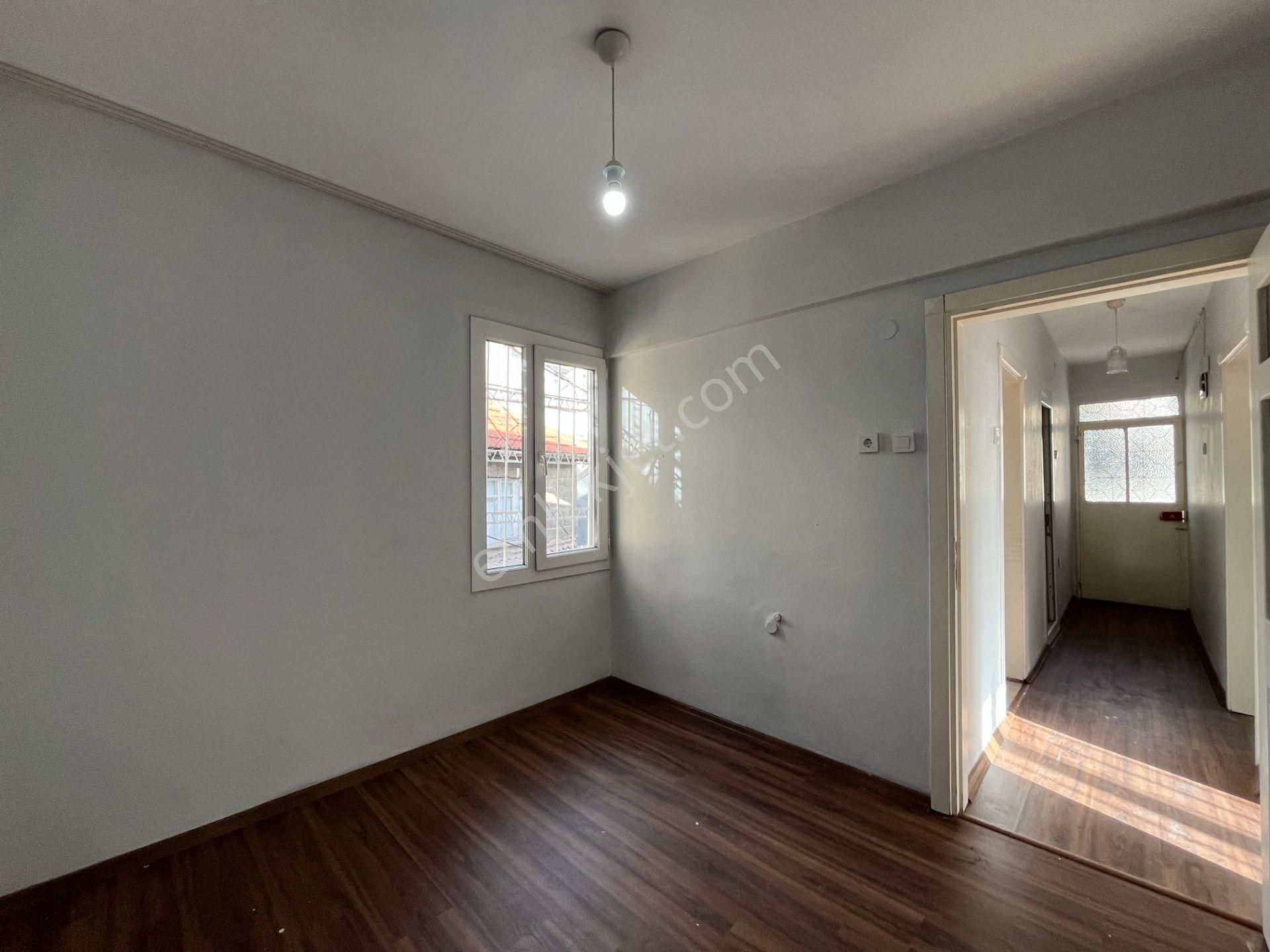 Gümüşpala'da Naldöken İzban Yakını Deniz Manzaralı 2+1 Kiralık Daire - Görsel 17