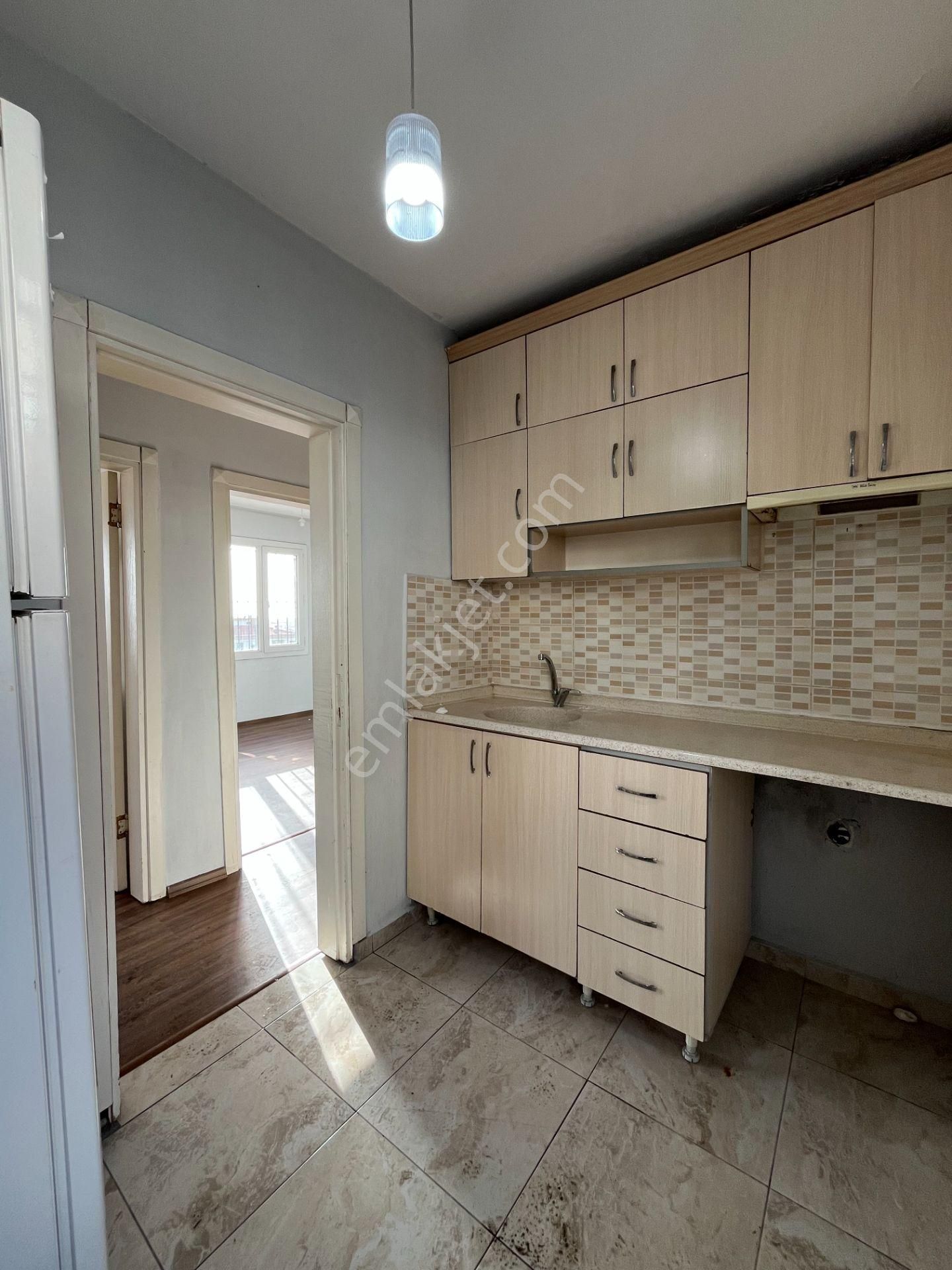 Gümüşpala'da Naldöken İzban Yakını Deniz Manzaralı 2+1 Kiralık Daire - Görsel 8