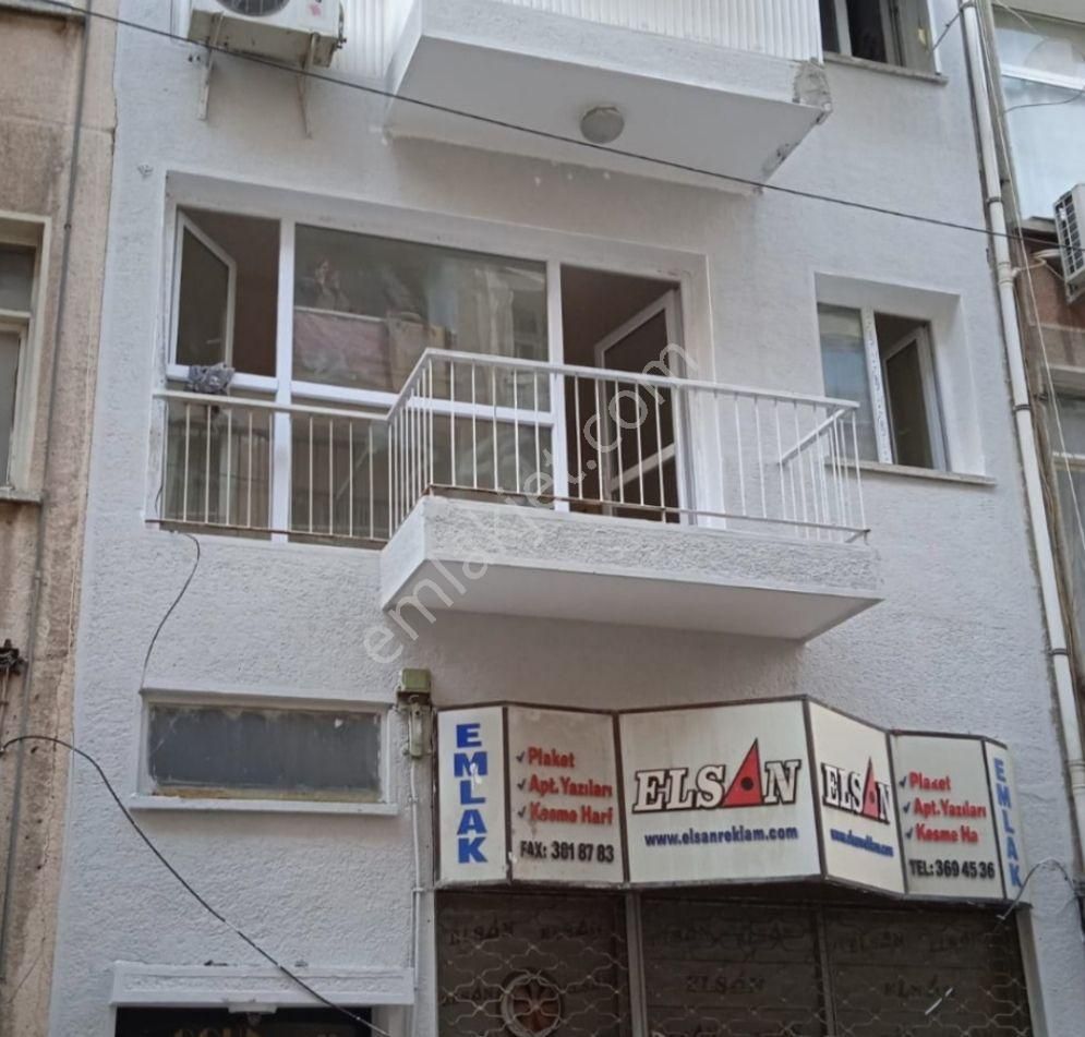 Karşıyaka Çarşıda Sahibinden Kiralık Daire