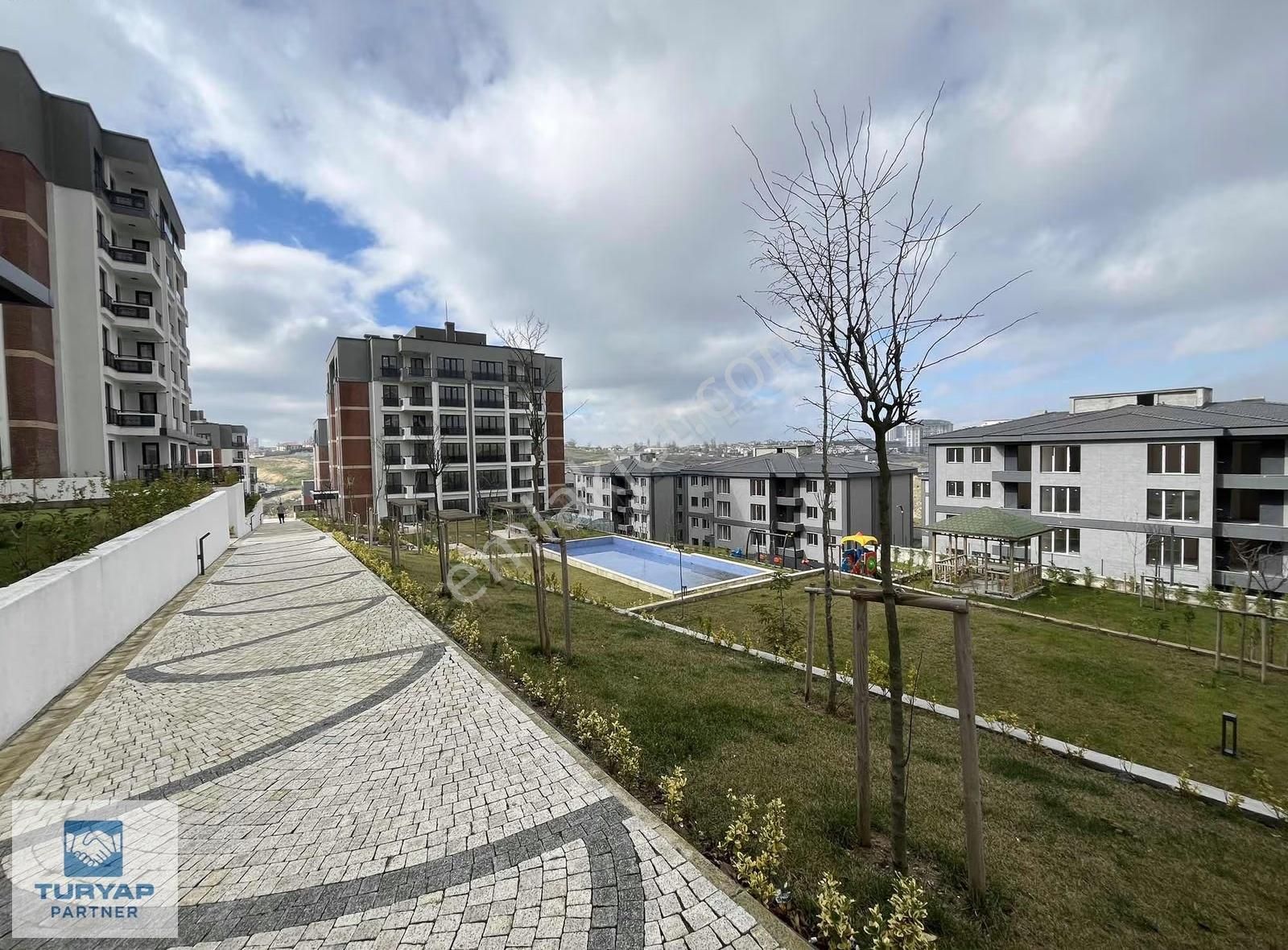 Resital Behçeşehir'de Oturuma Hazır Satılık 3+1 Daire - Görsel 12