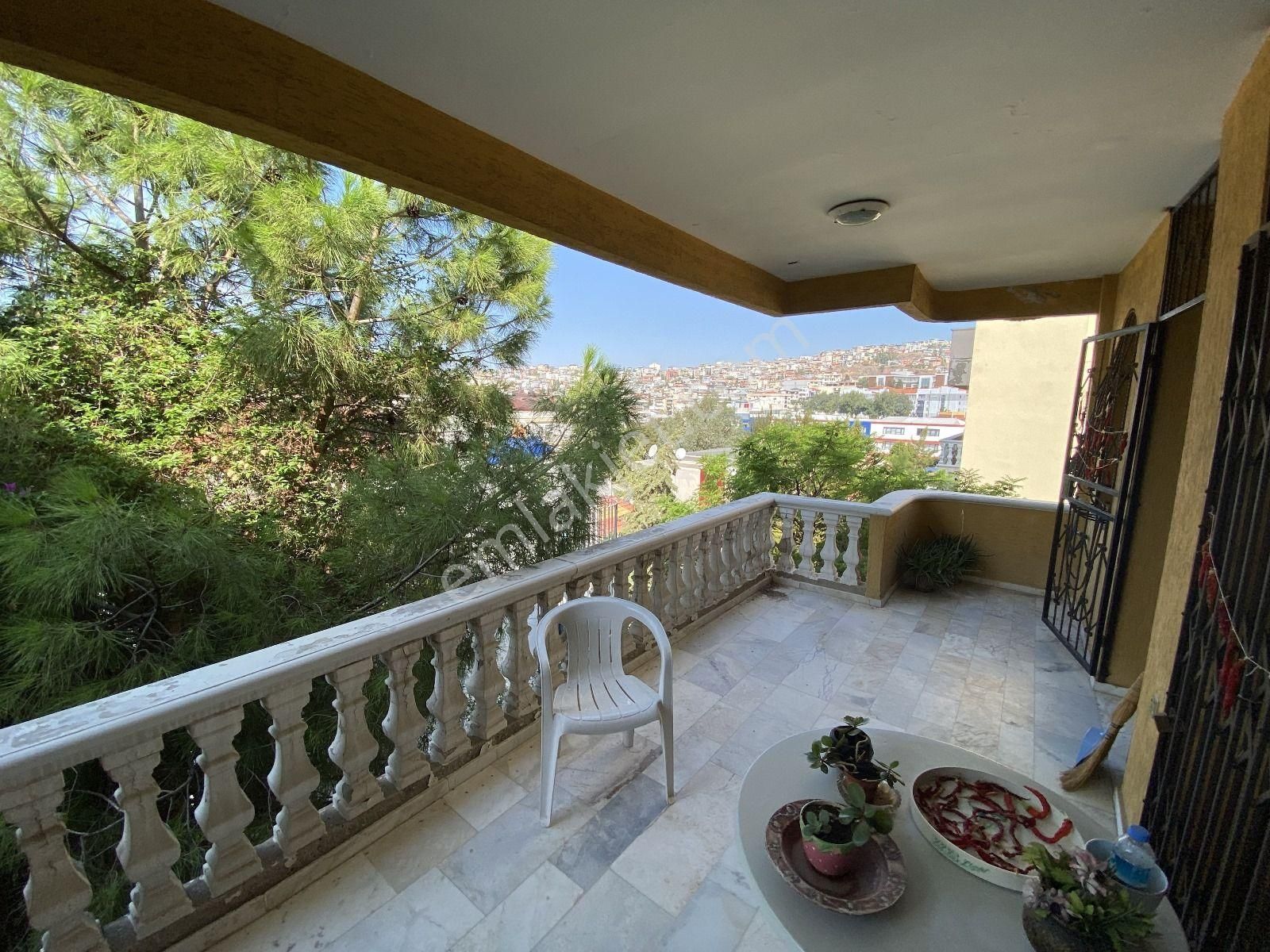 Ticari Kullanıma Uygun 4 Katlı Bahçeli Müstalik Bina - Görsel 30