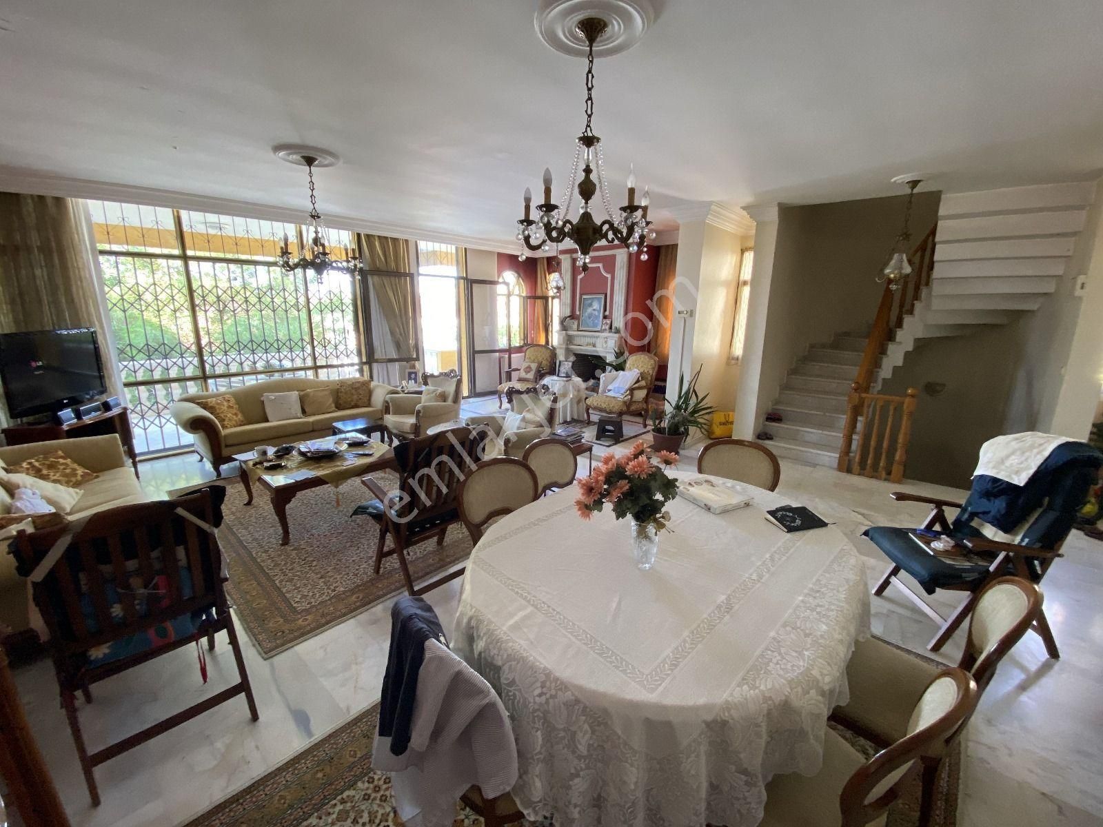 Ticari Kullanıma Uygun 4 Katlı Bahçeli Müstalik Bina - Görsel 33