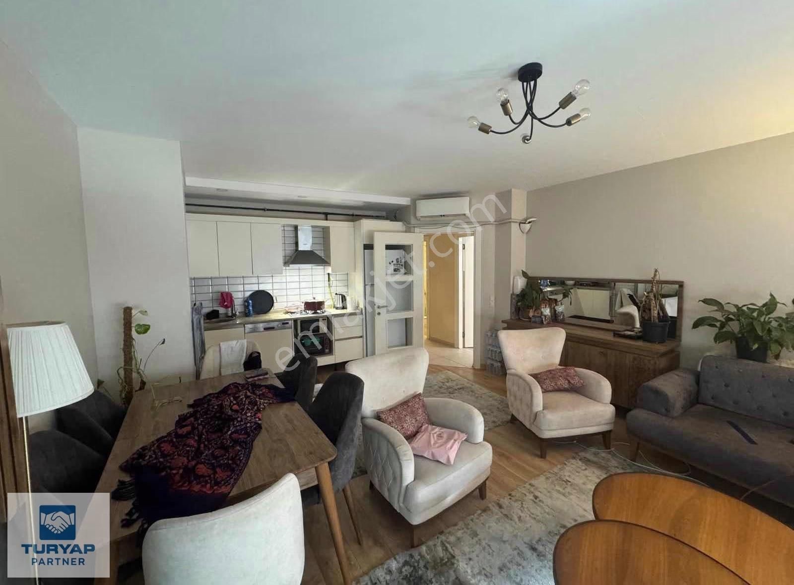 Şişli Meşrutiyette Metroya Yakın 3+1 Satılık Daire - Görsel 3