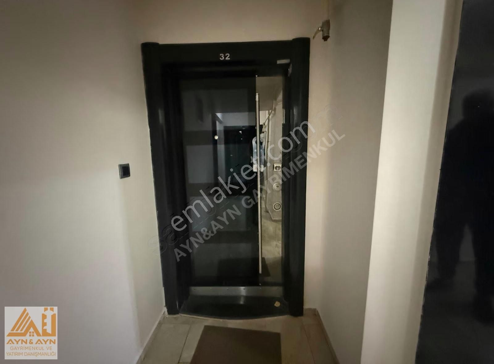 Karşıyaka Şemikler'de Eşyalı Kiralık 2+1 Daire - Görsel 4
