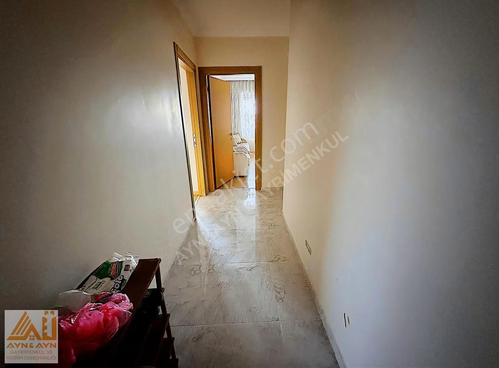 Karşıyaka Şemikler'de Eşyalı Kiralık 2+1 Daire - Görsel 2