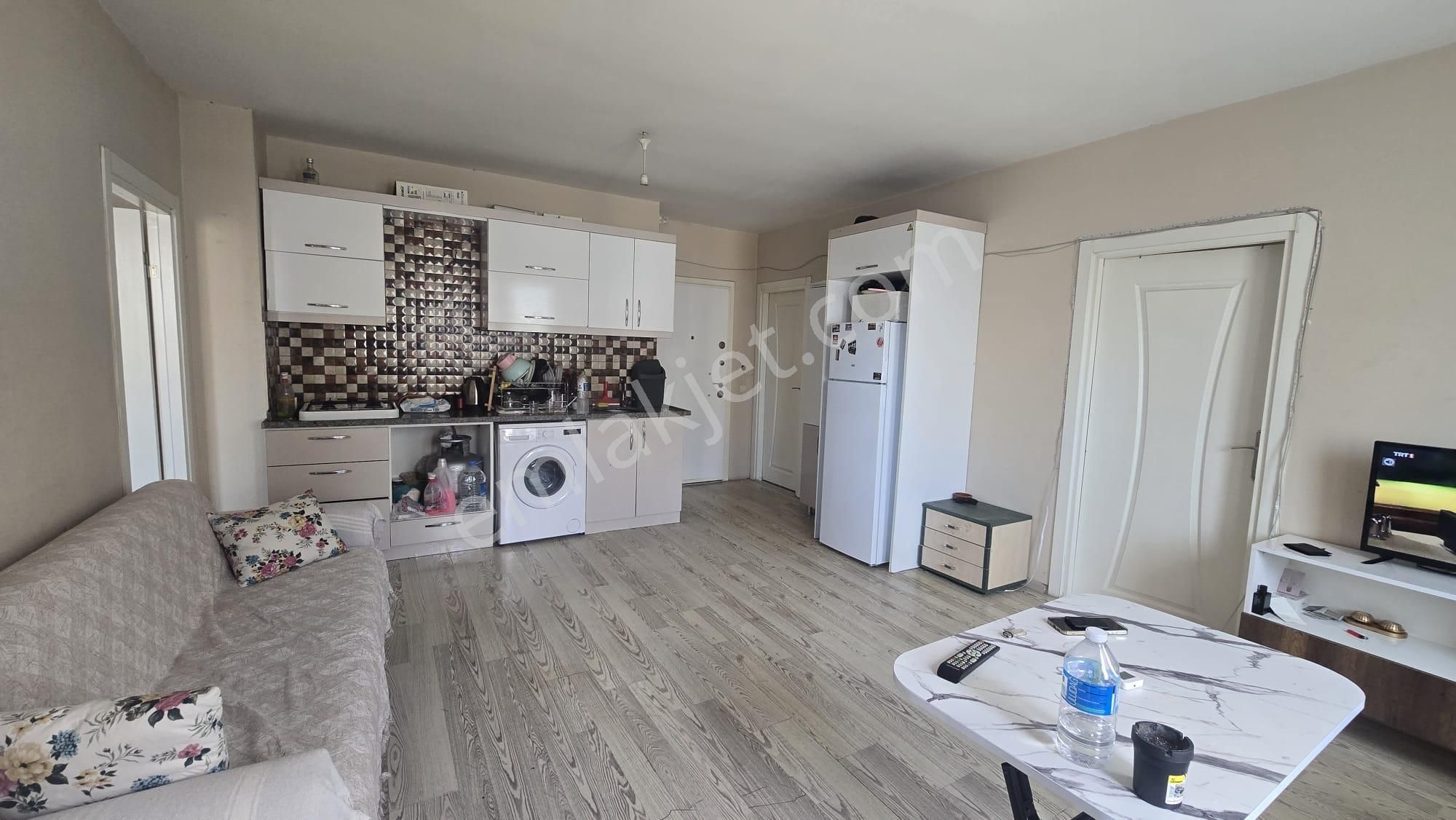 Arve'den Çiftlikköy'de Merkezi Yola Yakın Yatırım İçin 2+1 Uygun - Görsel 3