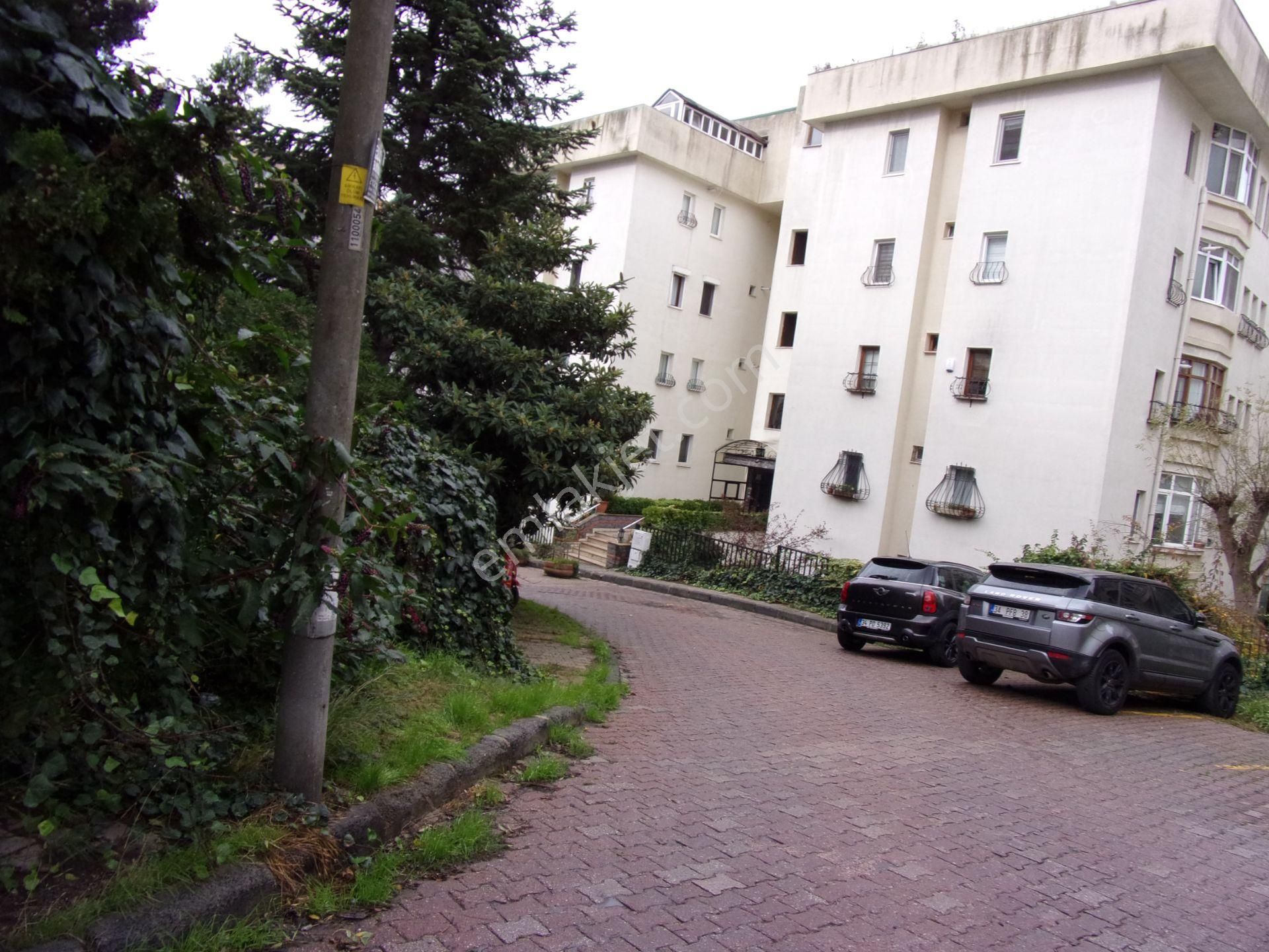 Tarabya Sitede 3+1 140 Metrekare Çok Bakımlı Satılık Daire - Görsel 30