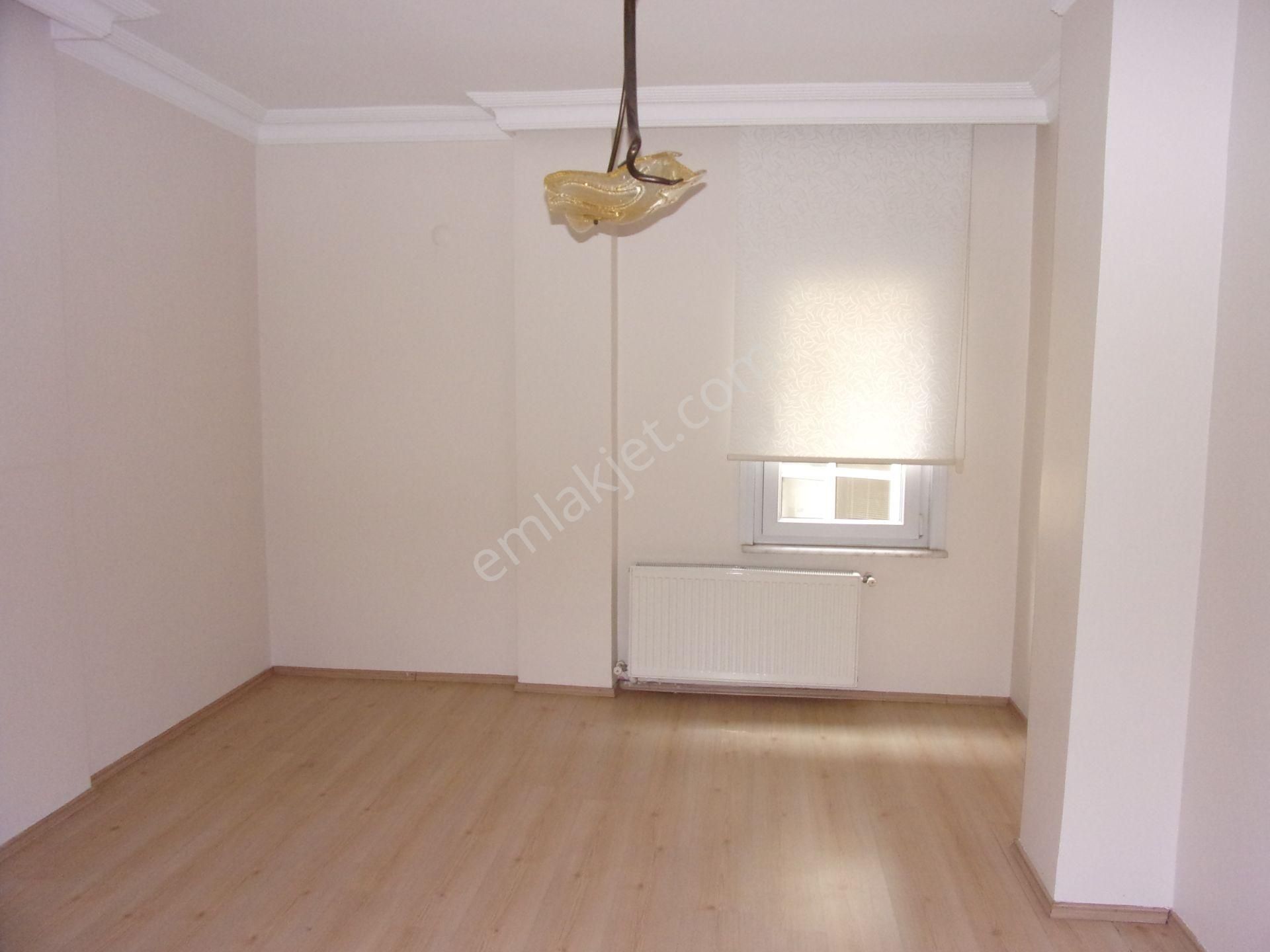 Tarabya Sitede 3+1 140 Metrekare Çok Bakımlı Satılık Daire - Görsel 17