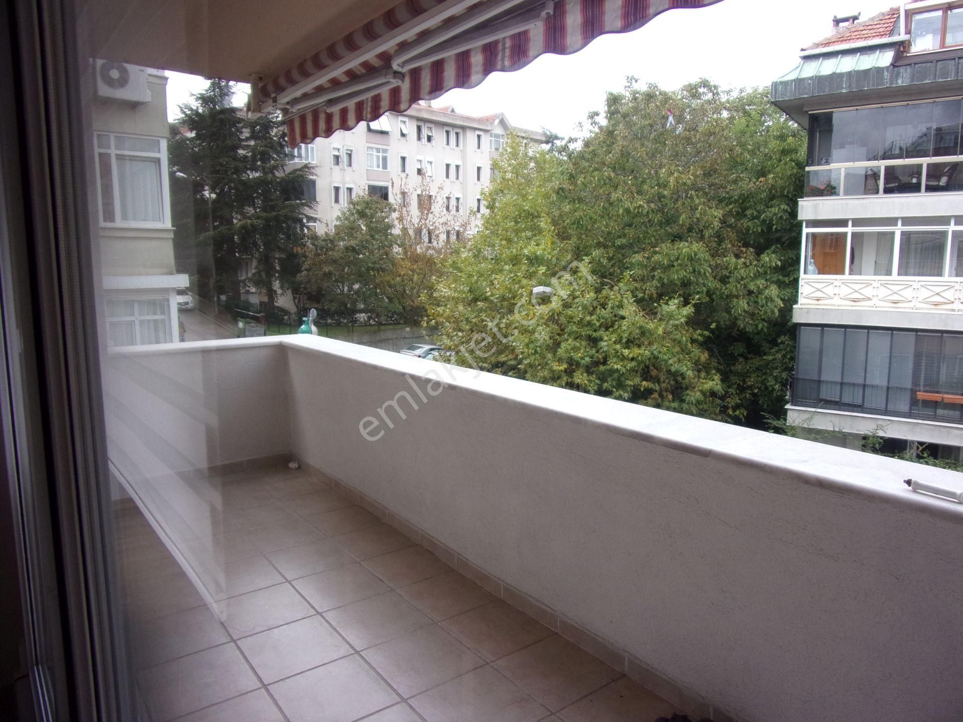Tarabya Sitede 3+1 140 Metrekare Çok Bakımlı Satılık Daire - Görsel 2