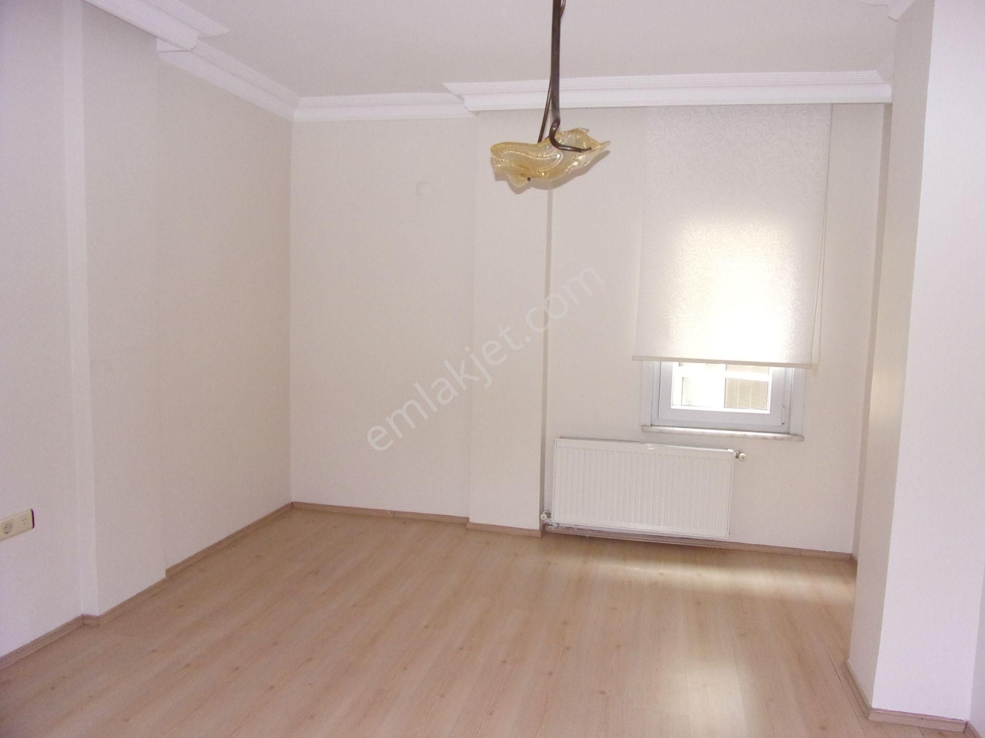 Tarabya Sitede 3+1 140 Metrekare Çok Bakımlı Satılık Daire - Görsel 18