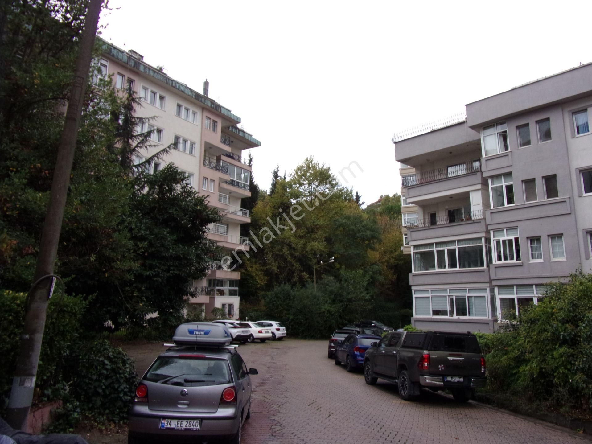 Tarabya Sitede 3+1 140 Metrekare Çok Bakımlı Satılık Daire - Görsel 32