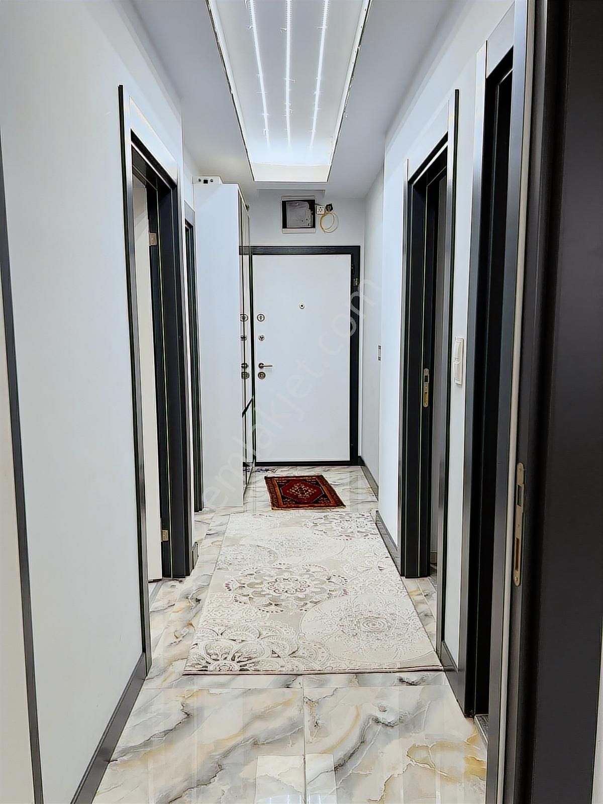 Ewax Property'den Avsallarda Satılık 2+1 - Görsel 3