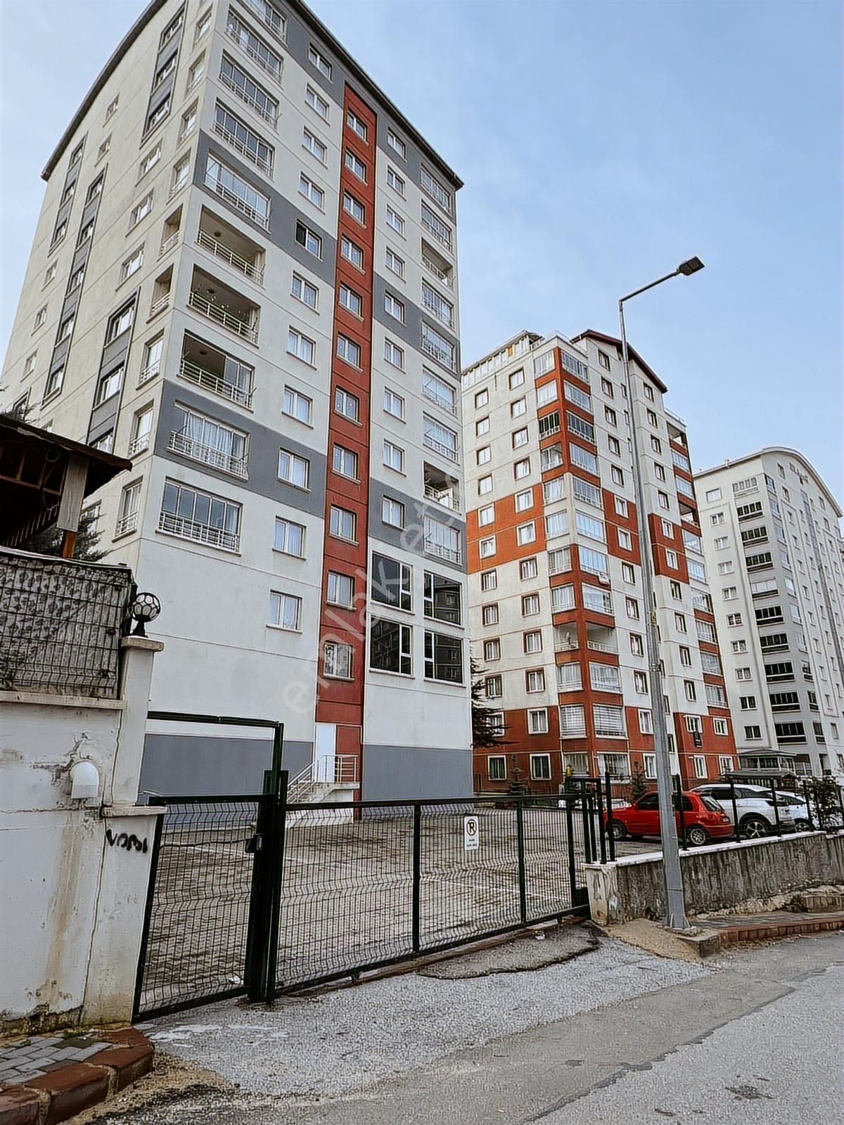 Önü Açık Geniş Ve Ferah Full Yapılı 3+1 Merkezi Isı Pay Ölçerli - Görsel 23