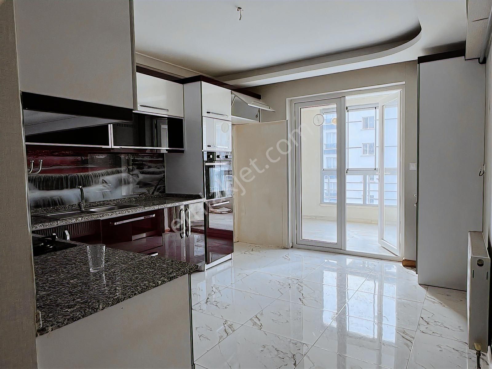 Önü Açık Geniş Ve Ferah Full Yapılı 3+1 Merkezi Isı Pay Ölçerli - Görsel 12