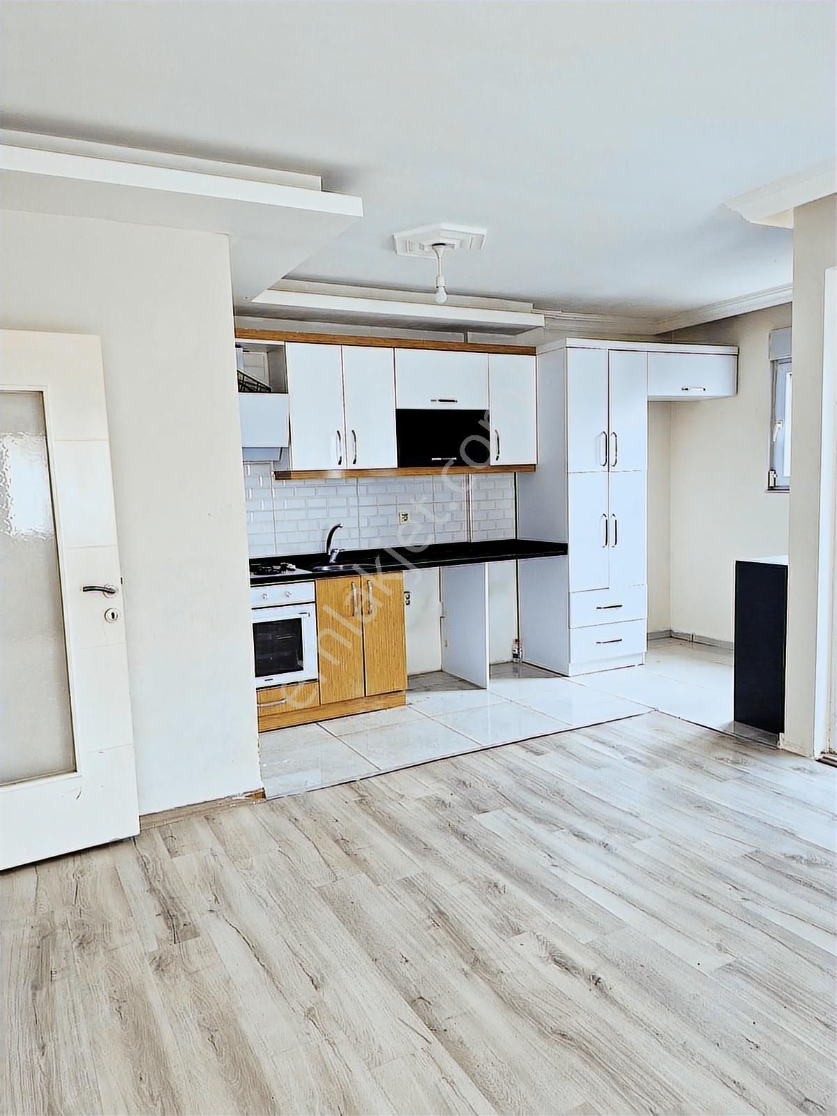 Altınova Da Temiz Cam Bolkunlu 2+1 Kiralık Daire - Görsel 3