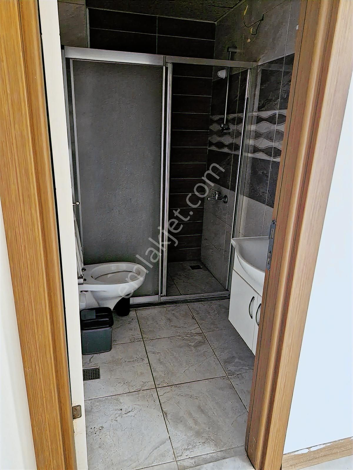 Altınova Da Temiz Cam Bolkunlu 2+1 Kiralık Daire - Görsel 12