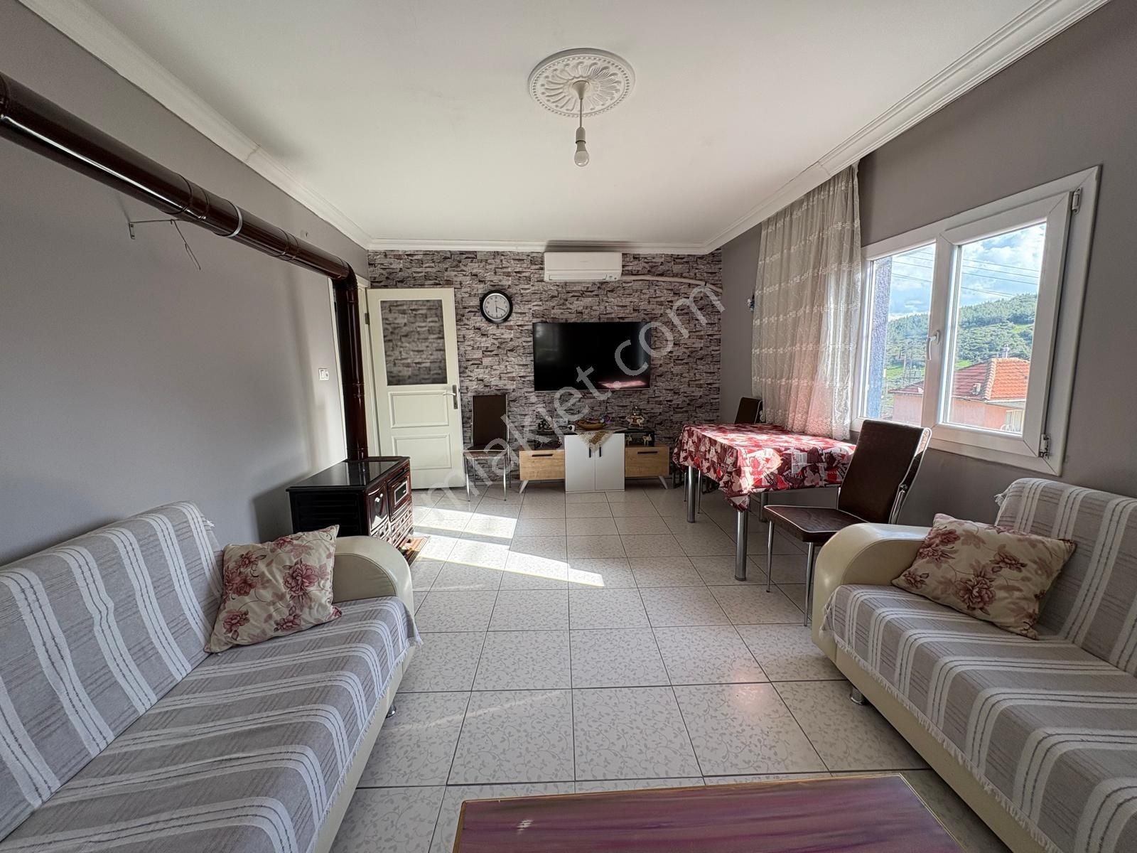 Aliağa Bozköyde 2+1 Kapalı Mutfak Müstakil Bahçeli Ev - Görsel 2