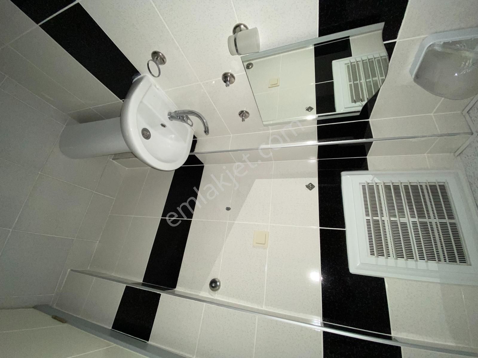 Uysal Emlak'tan Karaman Mahallesi'nde 135 M2 3+1 Daire - Görsel 6