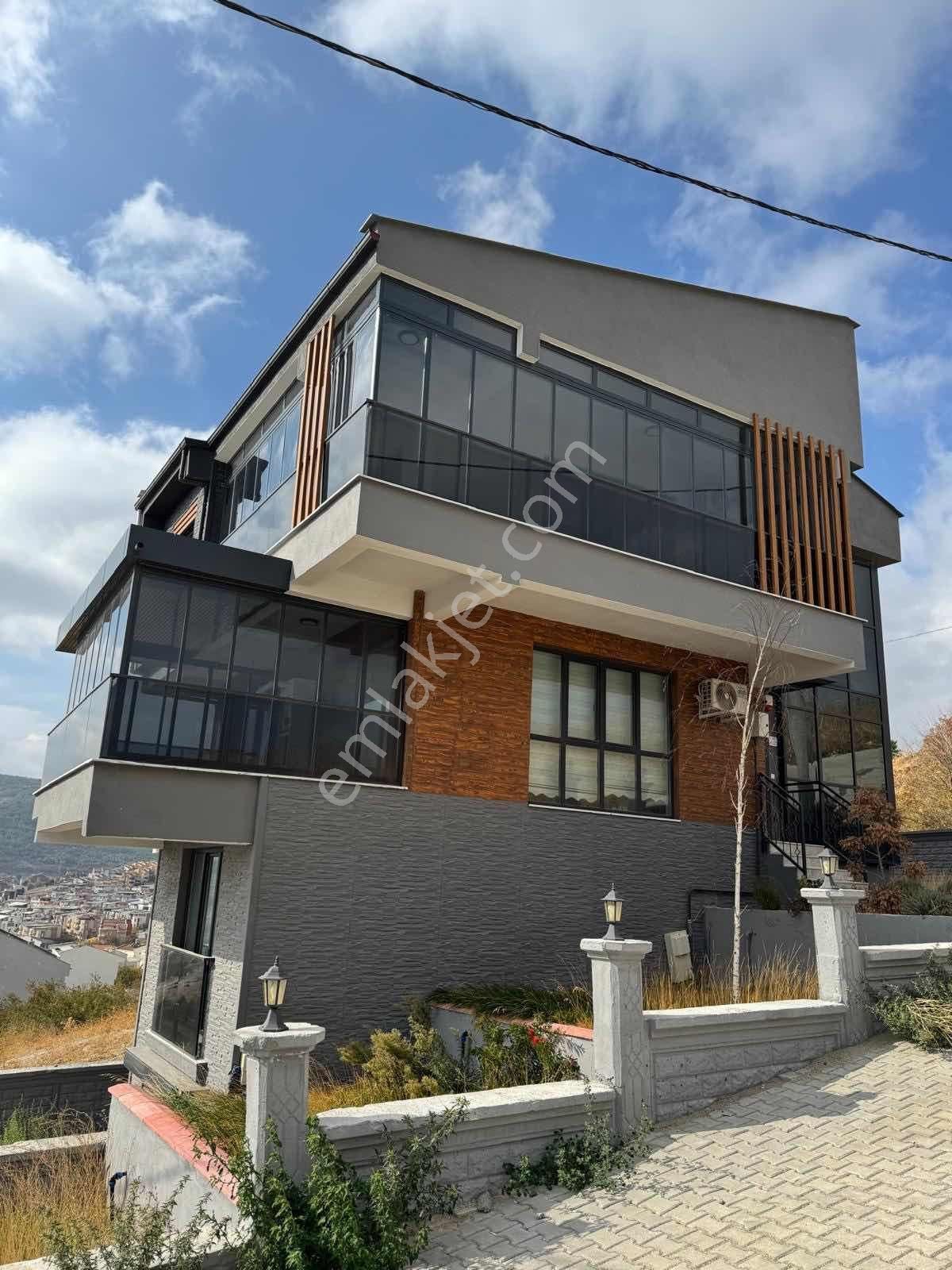 Eu Gayrimenkul'den Balıkesir Karesi'de Satılık Lüks Villa - Görsel 3