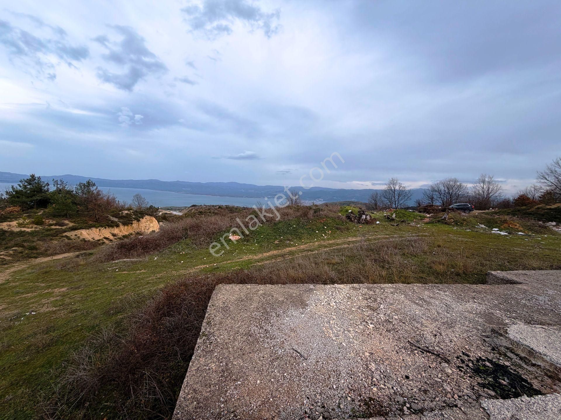 İznik Göle Yakın 3.440m2 Manzaralı Ağaçları Olan Satılık Arsa - Görsel 34