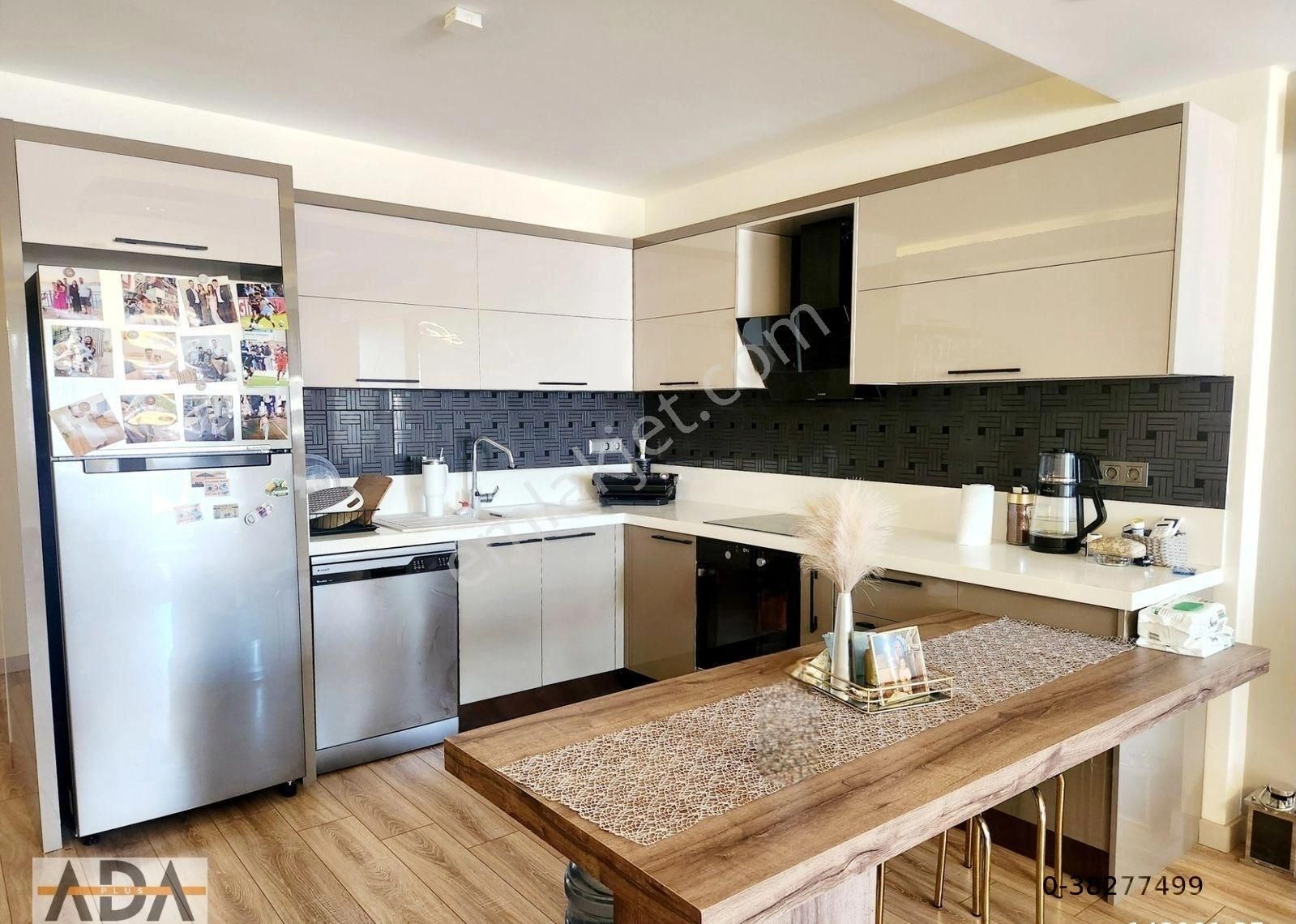 Kuşadası Adress Resıdence'da Satılık Deniz Manzara 3+1 Lüx Daire - Görsel 2