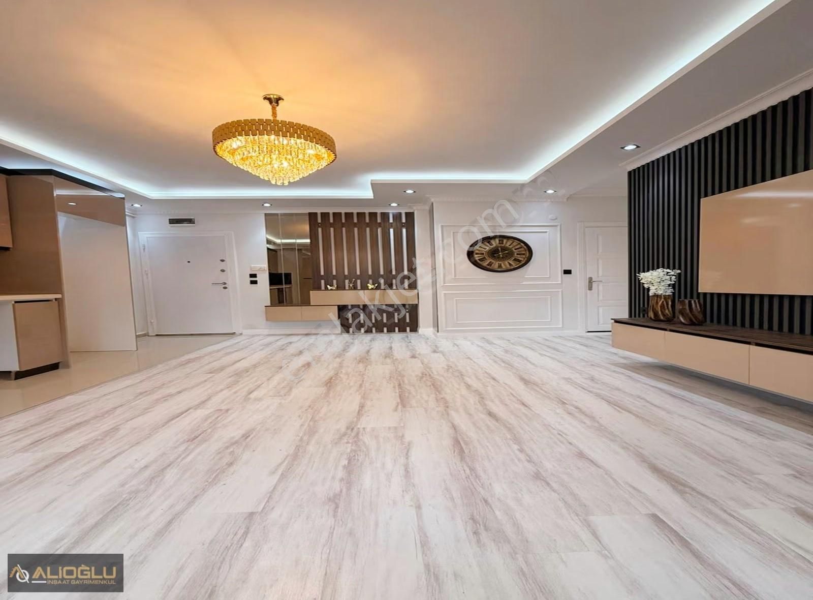 Alioğlu İnşaat'tan Beylikdüzün' De Ful Dekorlu 2+1 Satılık Daire - Görsel 18