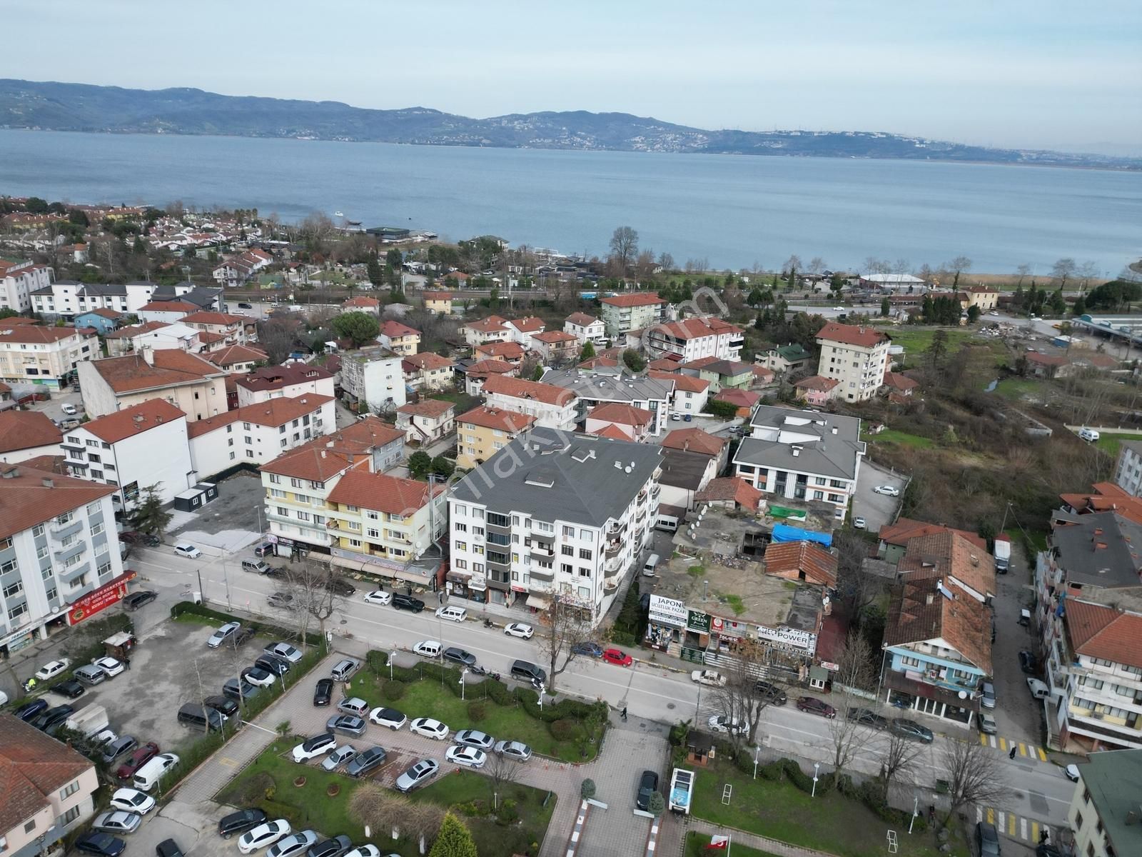 Turyaptan Sapanca Belediyesi Karşısı Geniş Ferah 3+1 Köşe Daire - Görsel 18