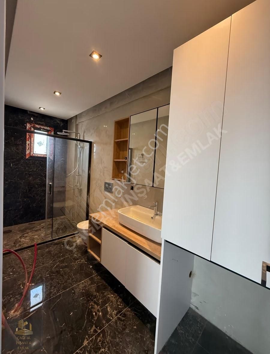 Mavişehirde Fırsat 5+1 Sıfır Villa, Site İçinde - Görsel 11