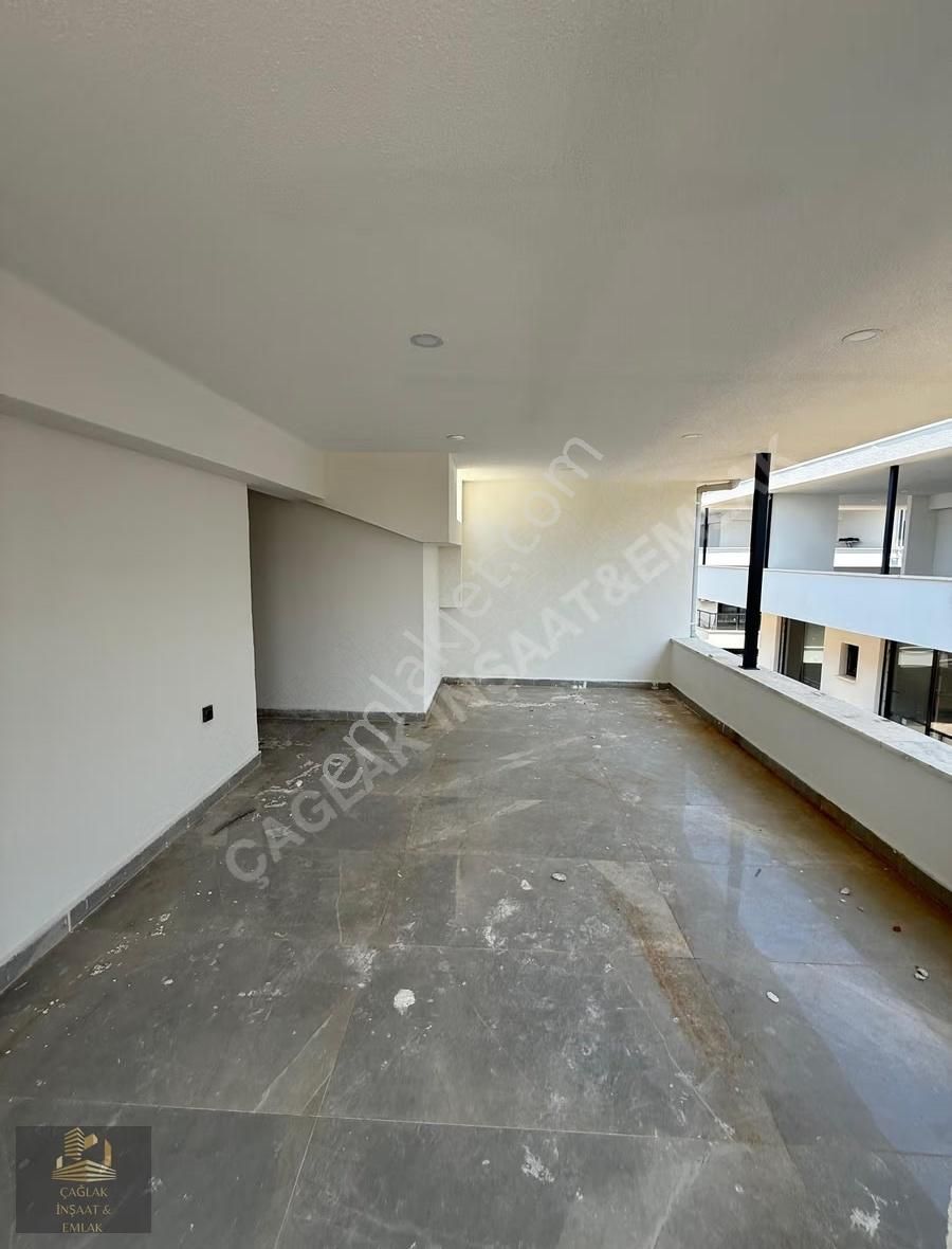 Mavişehirde Fırsat 5+1 Sıfır Villa, Site İçinde - Görsel 2