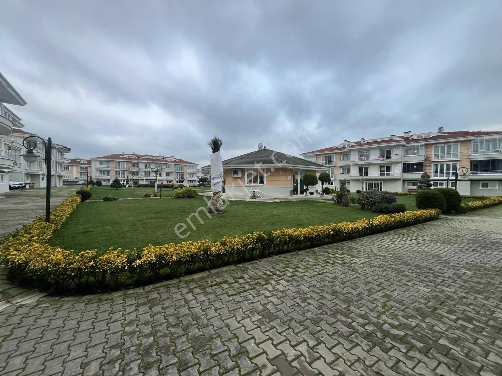 Serdivan A.v.m Yakını İyi Konumda Kiralık 2+1 Daire - Görsel 24