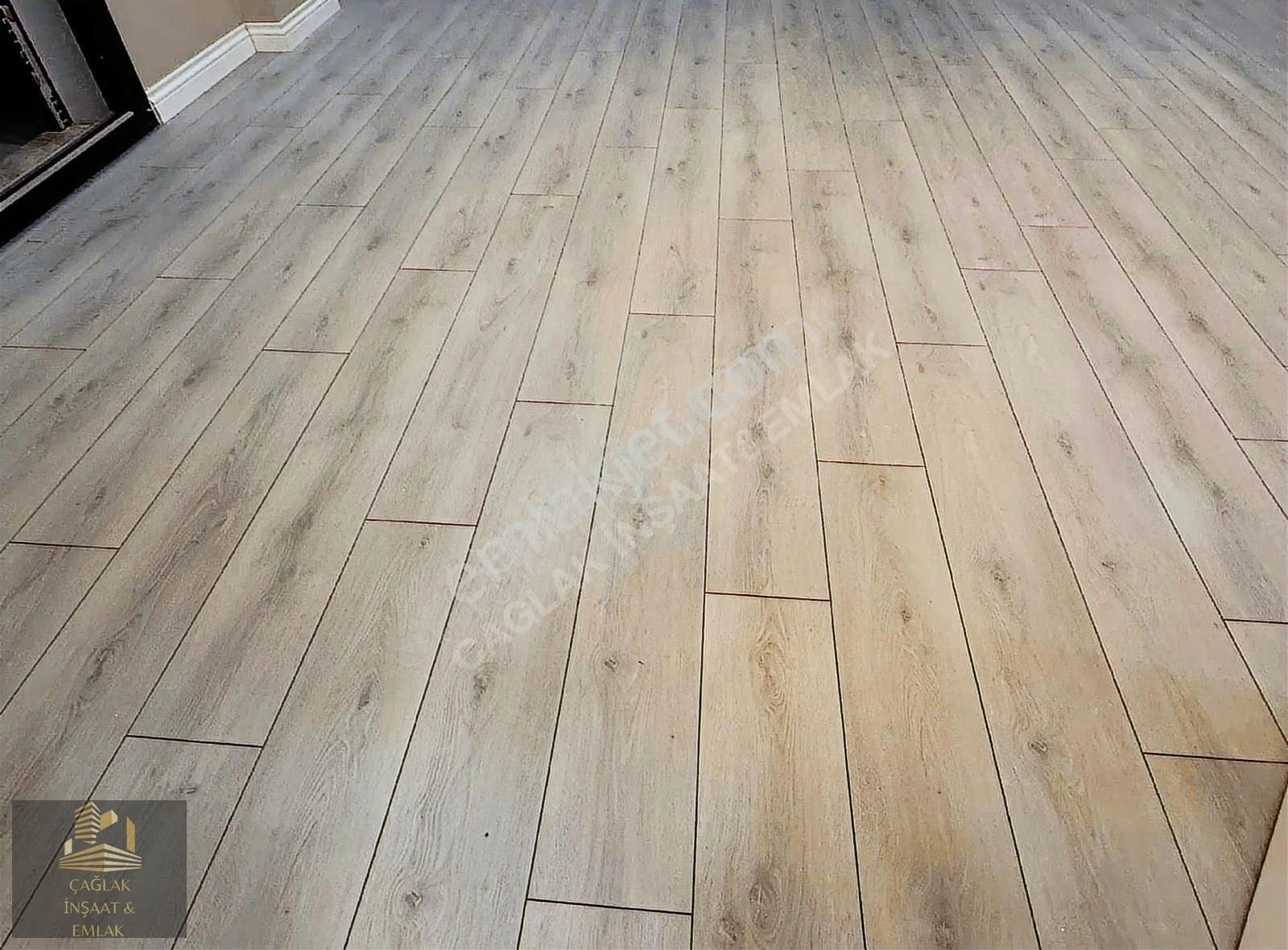 Altınkum'da Havuzlu Lüks 4+1 Villa - 180m² - Görsel 19