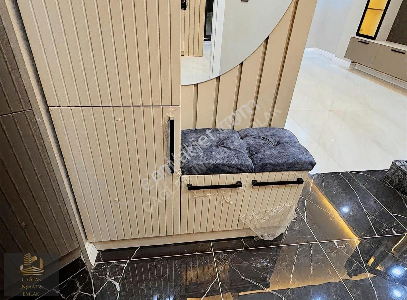 Altınkum'da Havuzlu Lüks 4+1 Villa - 180m² - Görsel 22