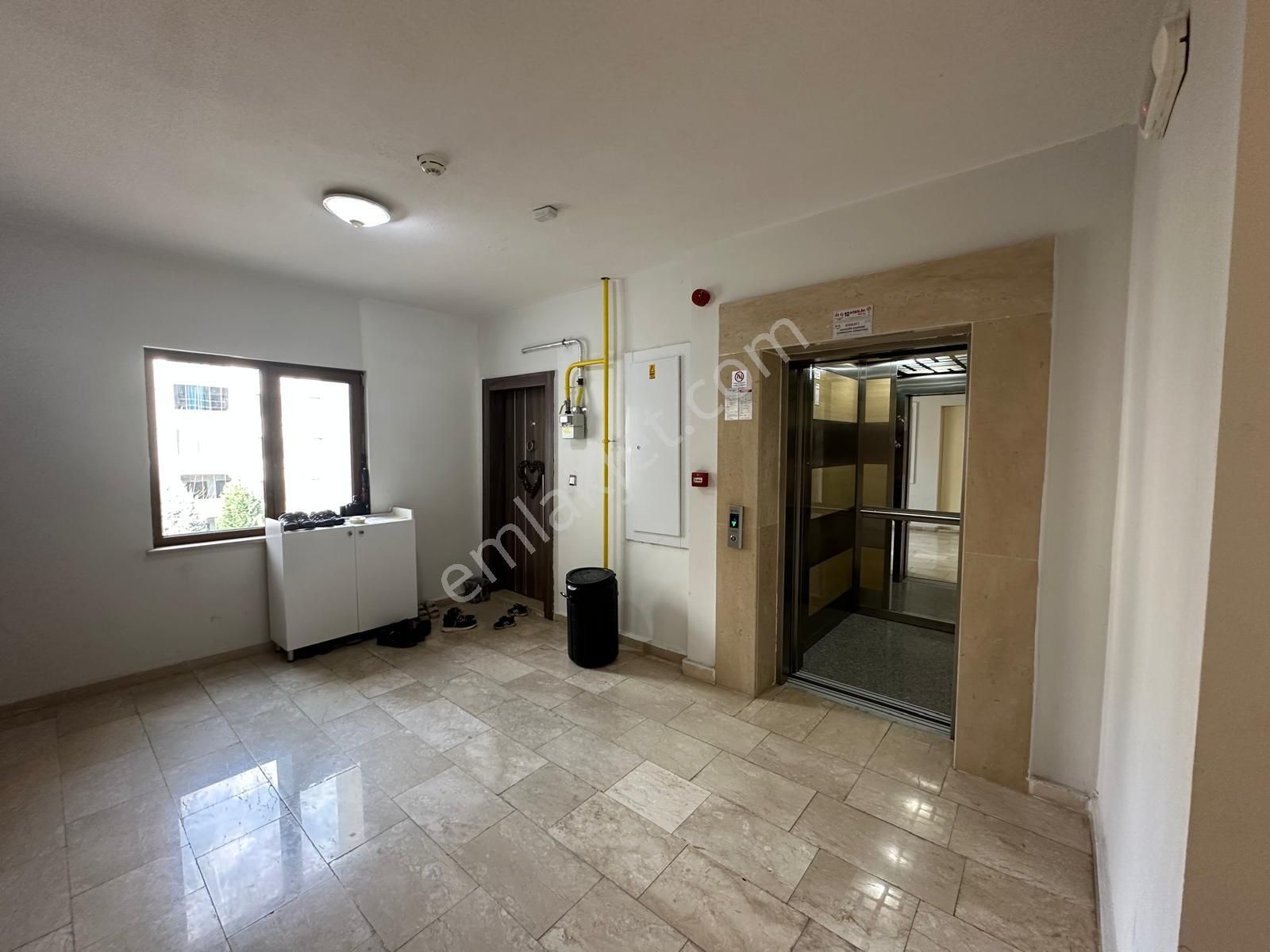 Sapanca Gazipaşa Yeni Toki'de Çift Cepheli 2 Balkonlu Geniş 3+1 - Görsel 26