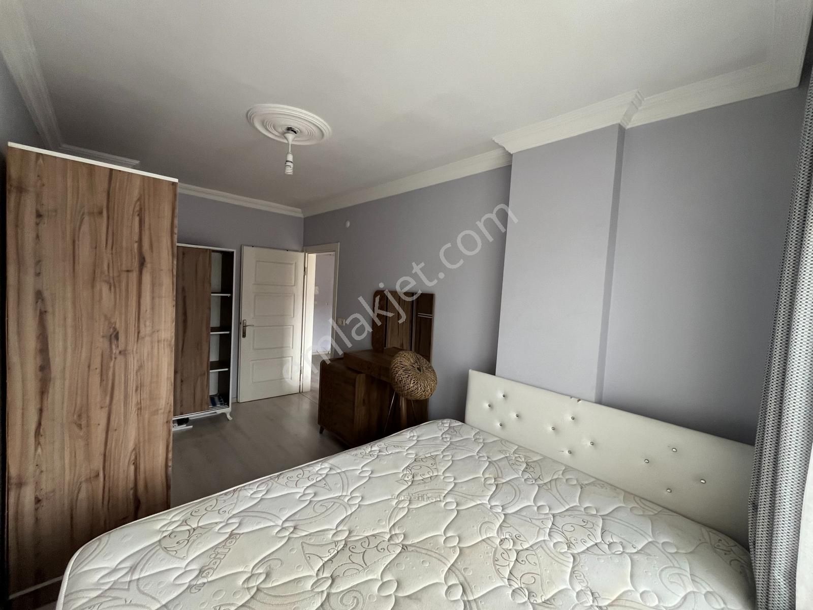 Havuzlu Sitede 1+1 Eşyalı Güzel Daire - Görsel 4