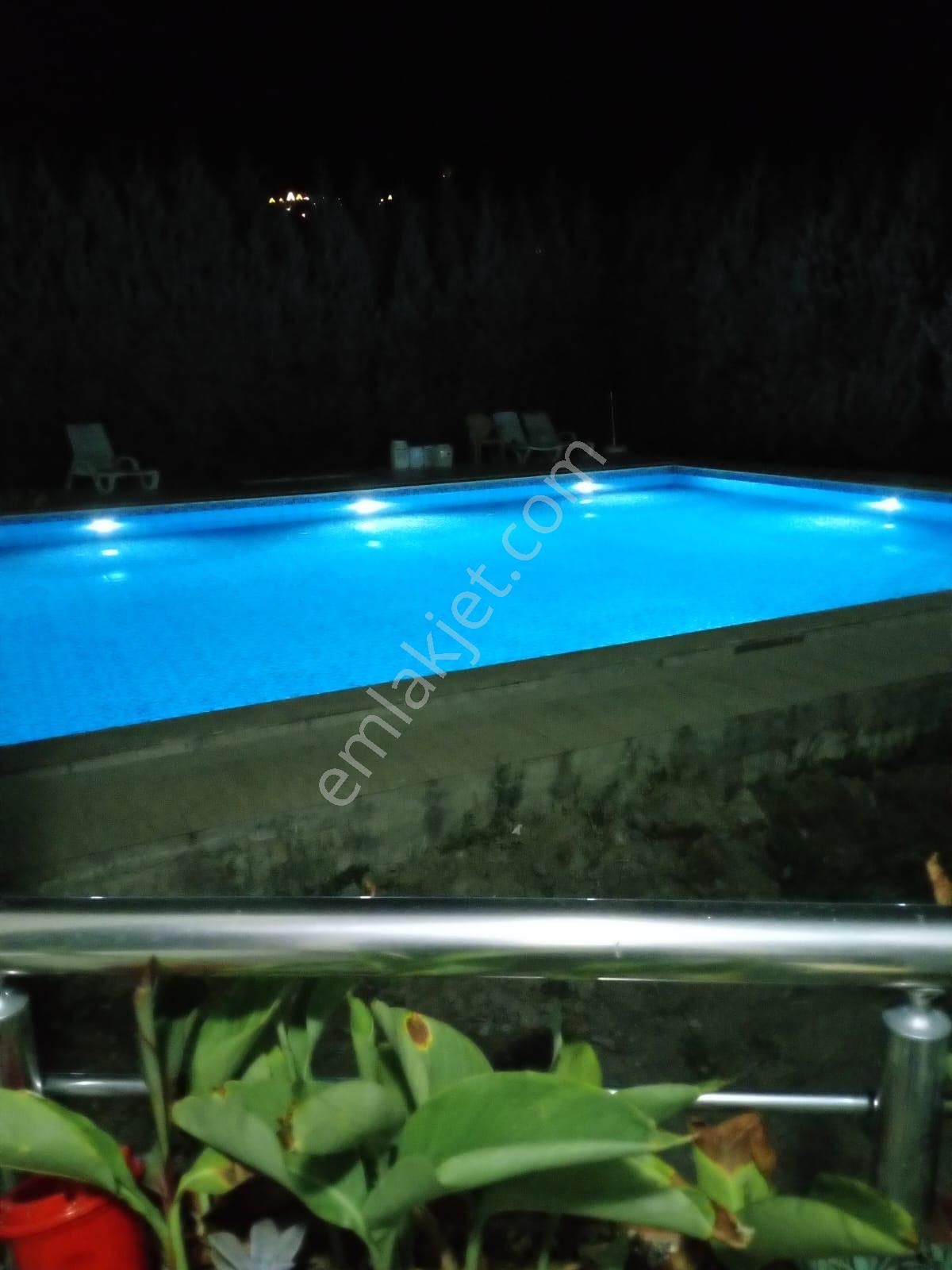 Havuzlu Sitede 1+1 Eşyalı Güzel Daire - Görsel 20