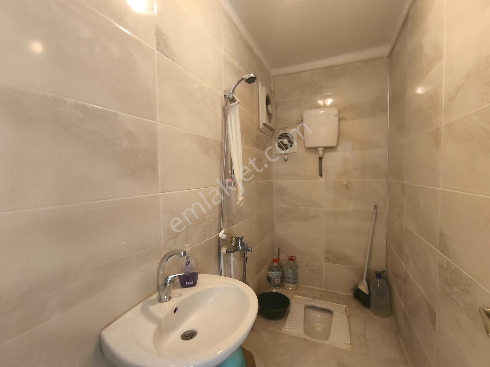 Turyaptan Karapürçek Havuzlu Sitede Ayrı Mutfaklı Eşyalı Hesaplı - Görsel 19