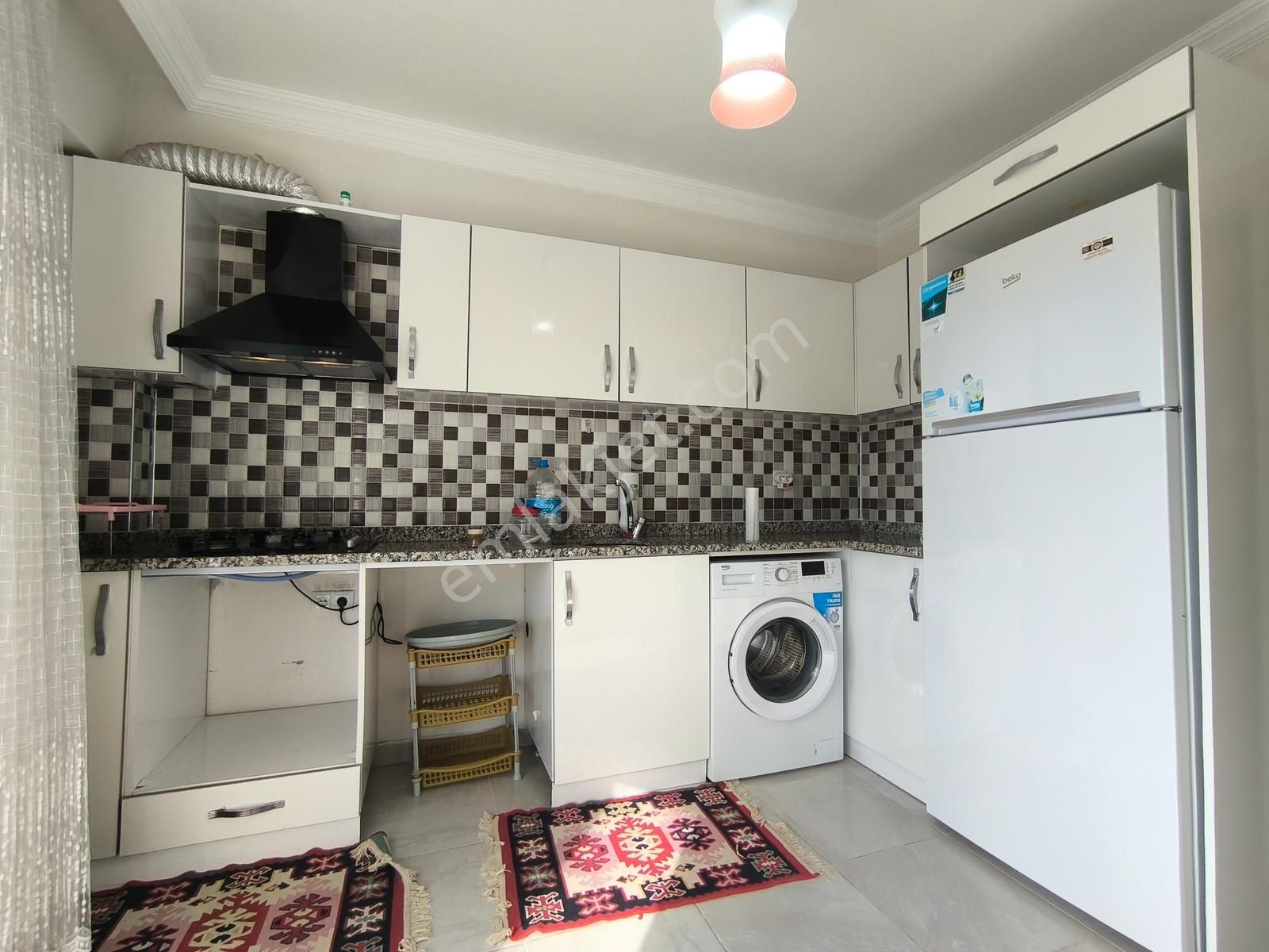 Turyaptan Karapürçek Havuzlu Sitede Ayrı Mutfaklı Eşyalı Hesaplı - Görsel 16