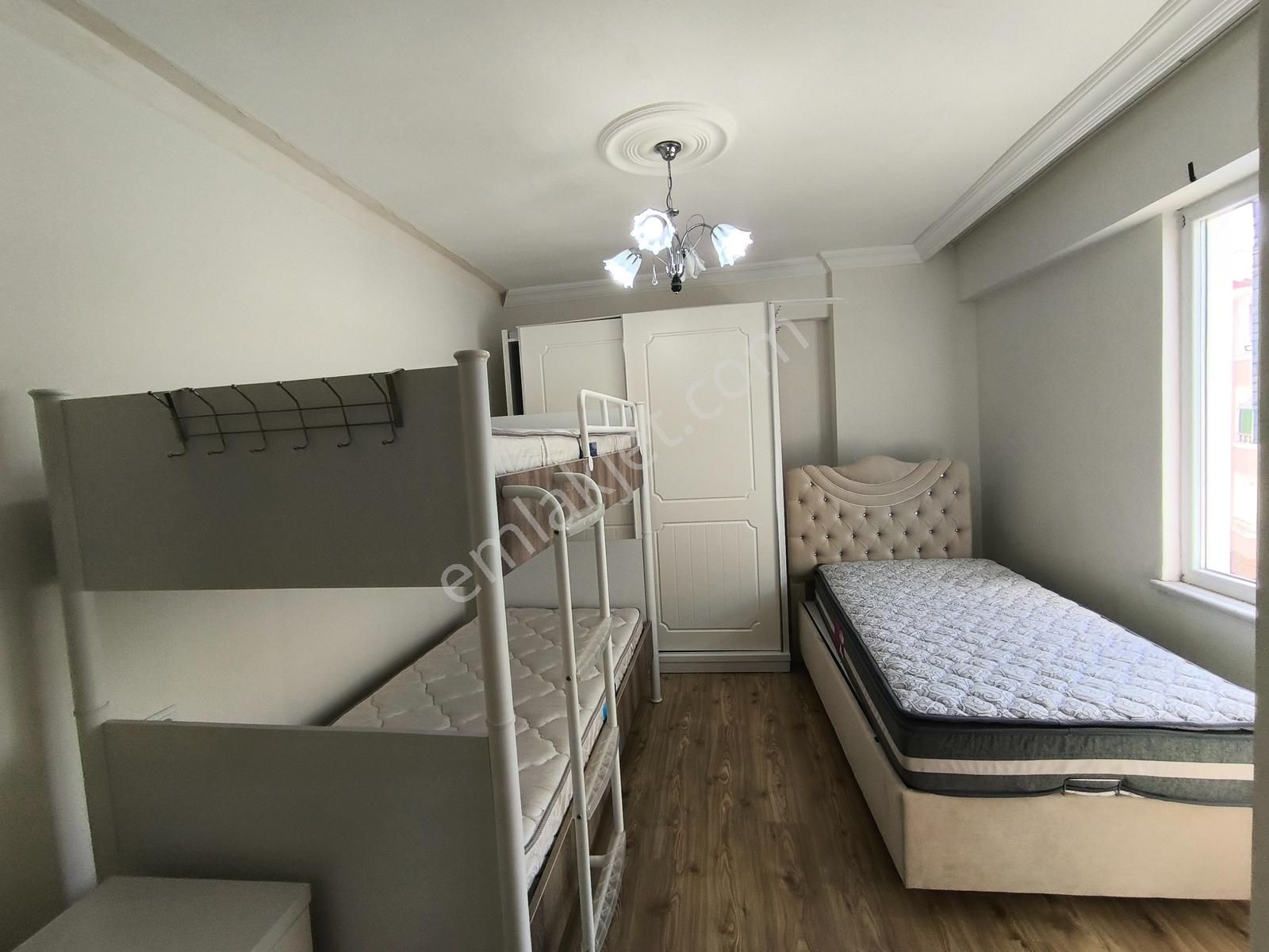 Turyaptan Karapürçek Havuzlu Sitede Ayrı Mutfaklı Eşyalı Hesaplı - Görsel 7