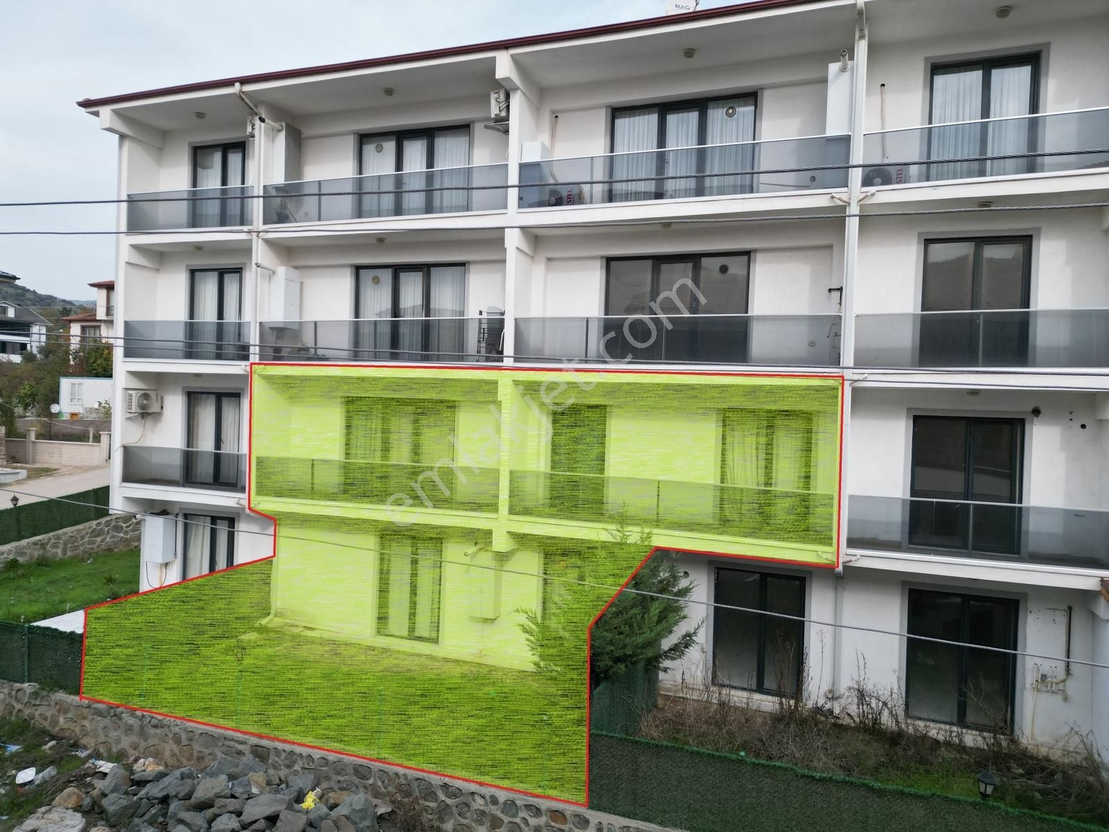 Turyaptan Geyve Alifuatpaşada Müstakil Bahçeli Eşy Dubleks Daire