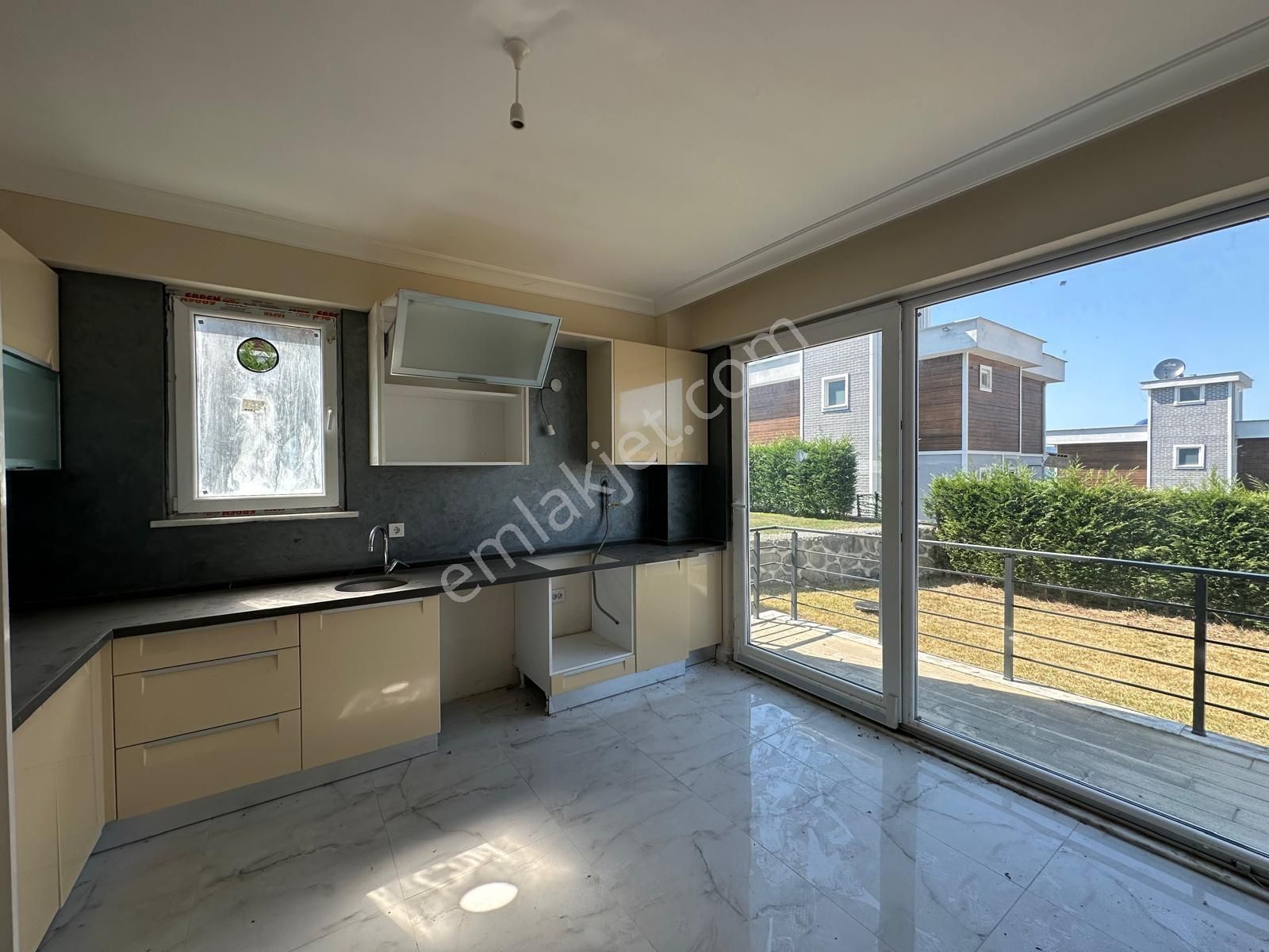 Turyaptan Sapanca Ünlücede Müstakil Bahçeli Göl Manzaralı 4+1 Vi - Görsel 29