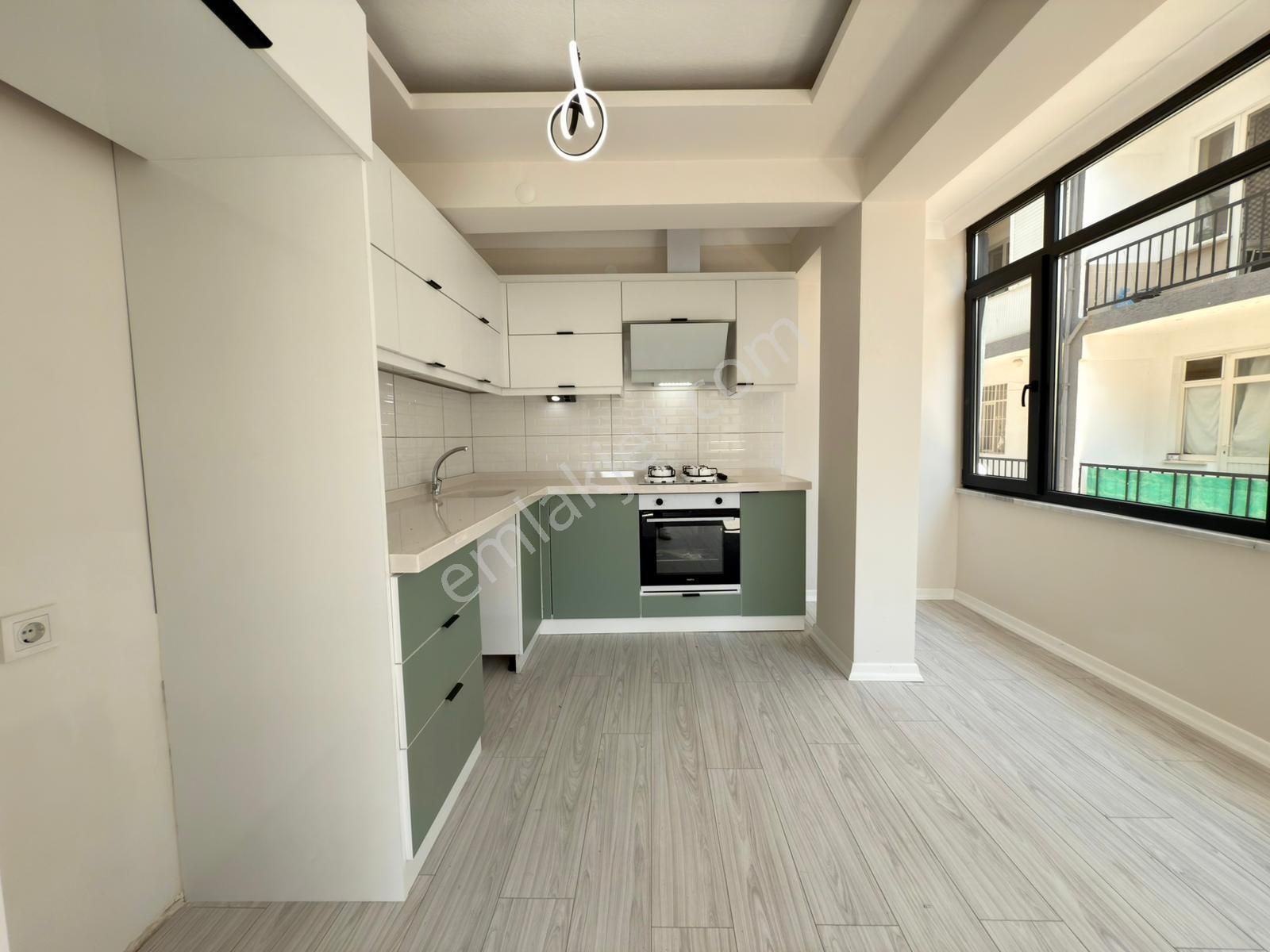 Yüksel'den Akçayın Merkezde Önü Açık Ve Ferah Denize 300m Satılık Lüks 2+1 Daire - Görsel 5