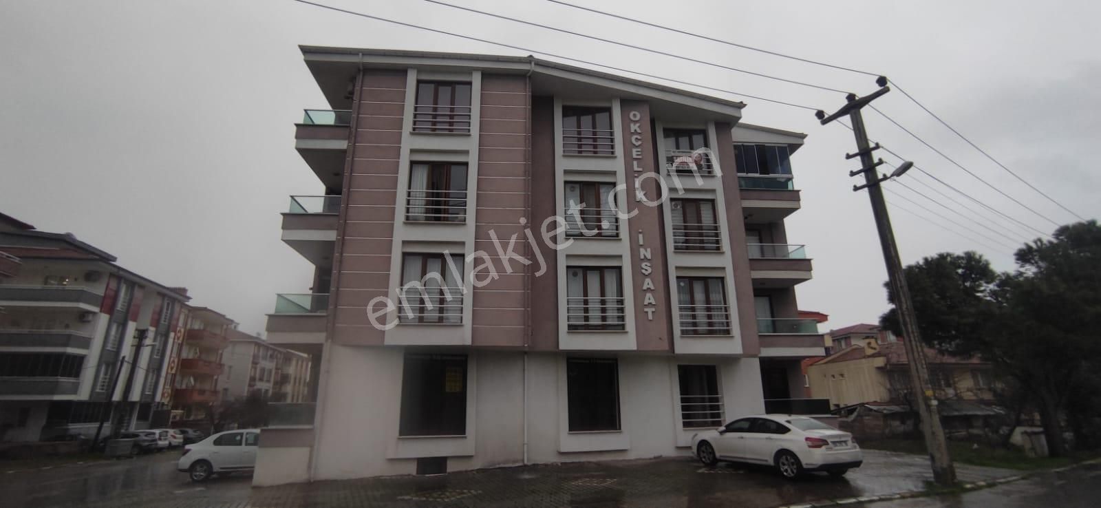 Elfi Den Plevne Mahallesi Satılık 1+1 Daire - Görsel 8